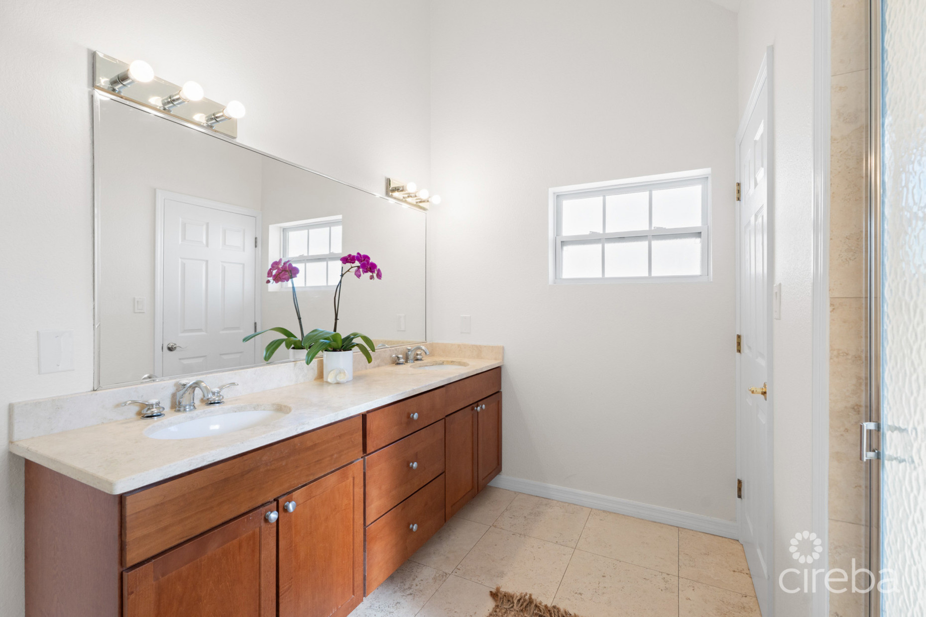 THE PLANTATION 13, SOUTH SOUND