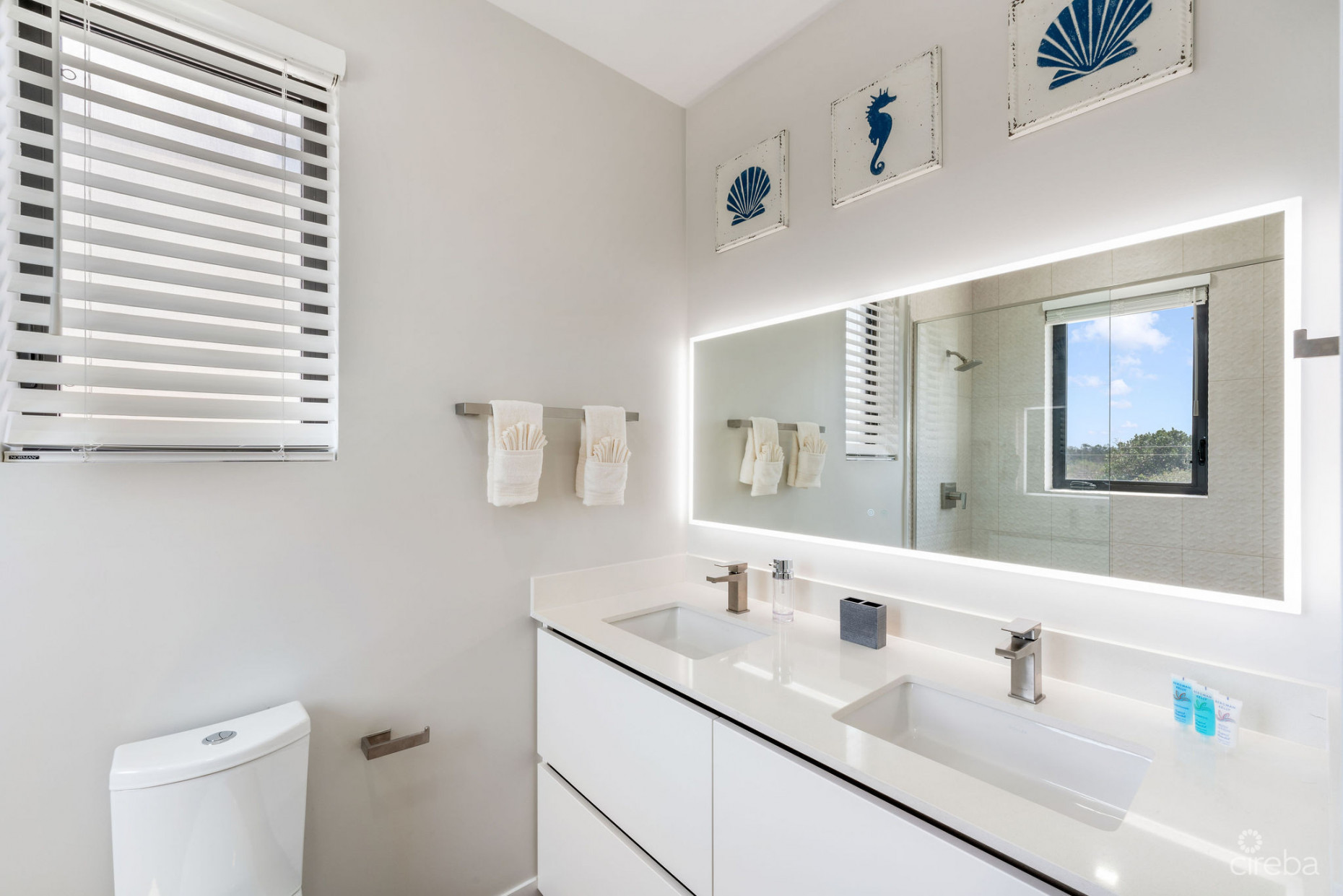 SILVER REEF RESIDENCES UNIT 4