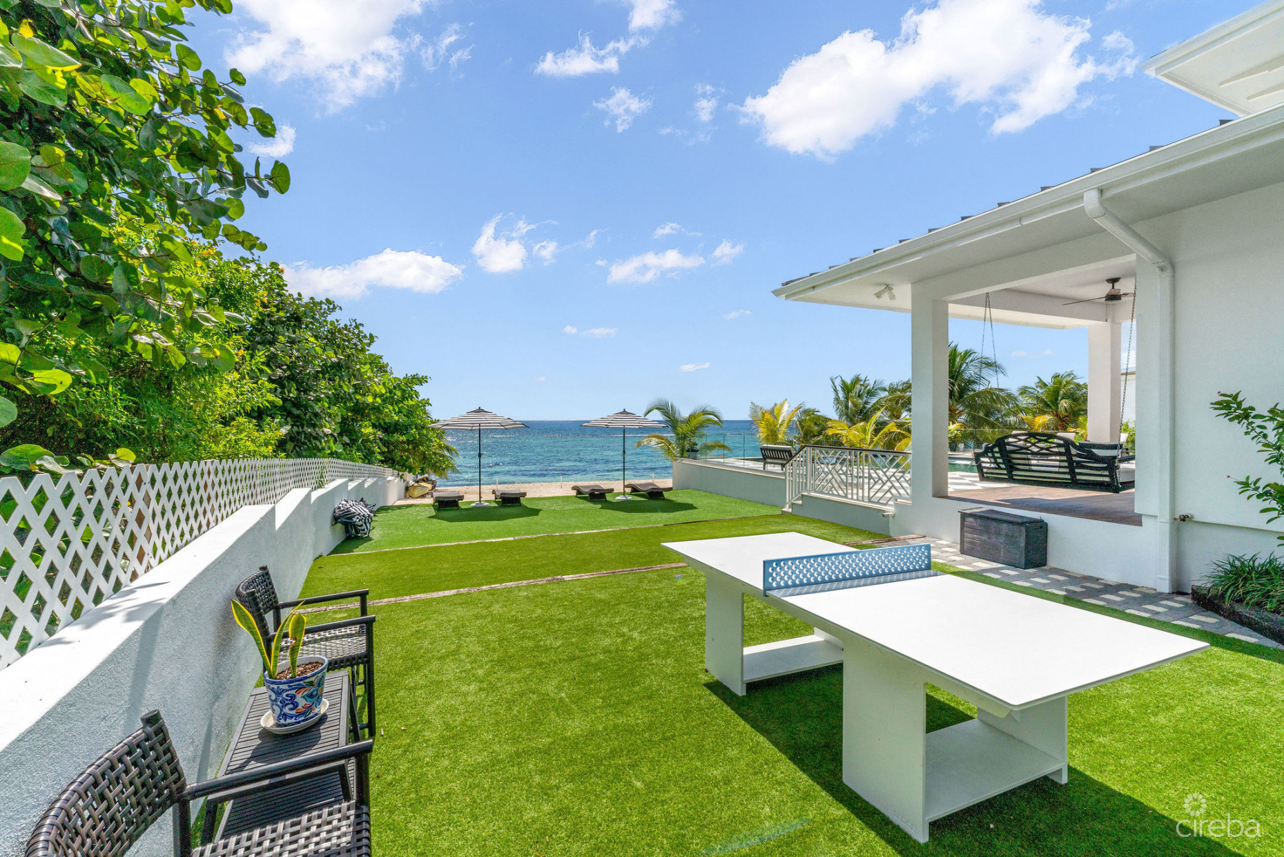 SPOTTS BEACH COTTAGE