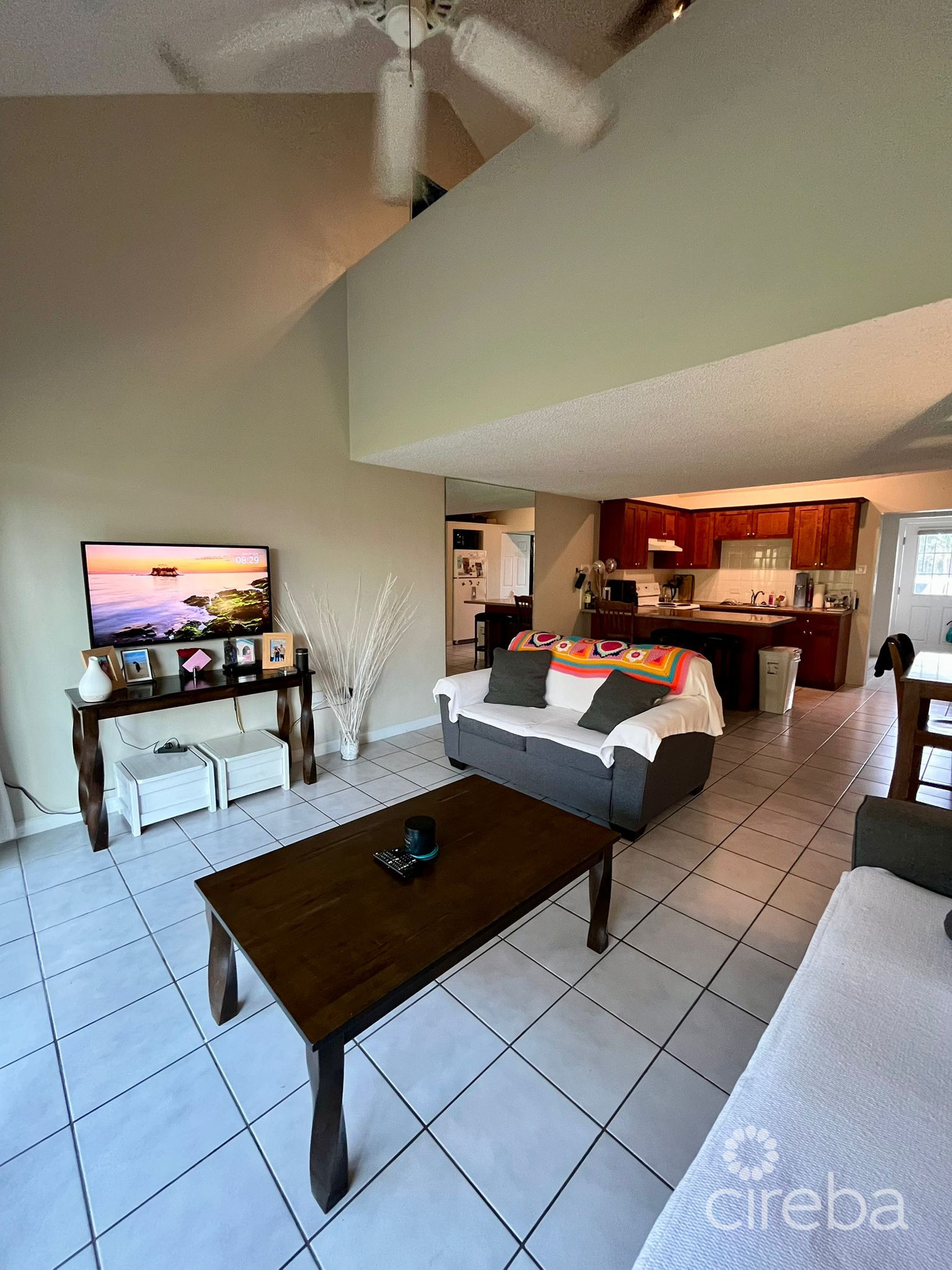 OCEAN CLUB - 1 BED LOFT