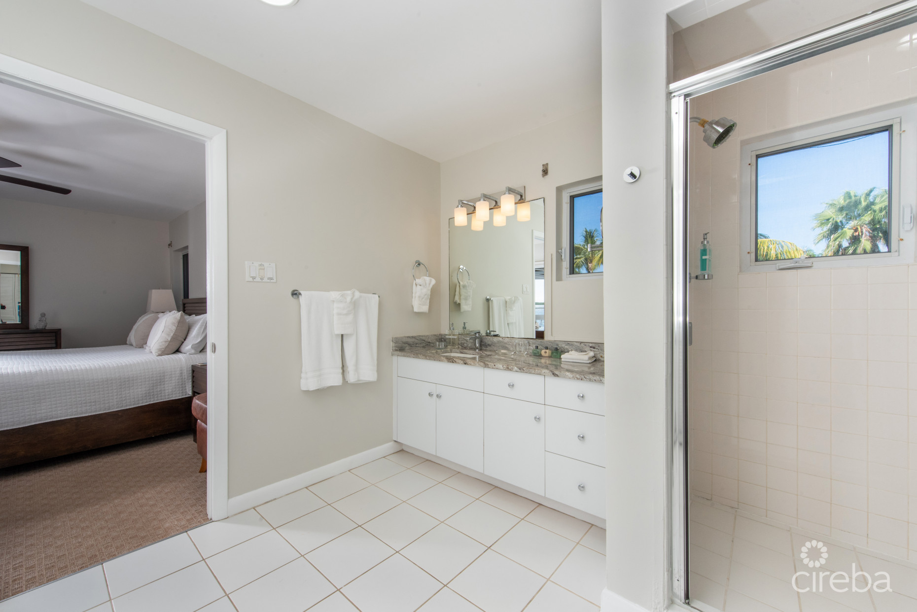 POOLS OF THE KAI - BEACHFRONT OASIS IN RUM POINT