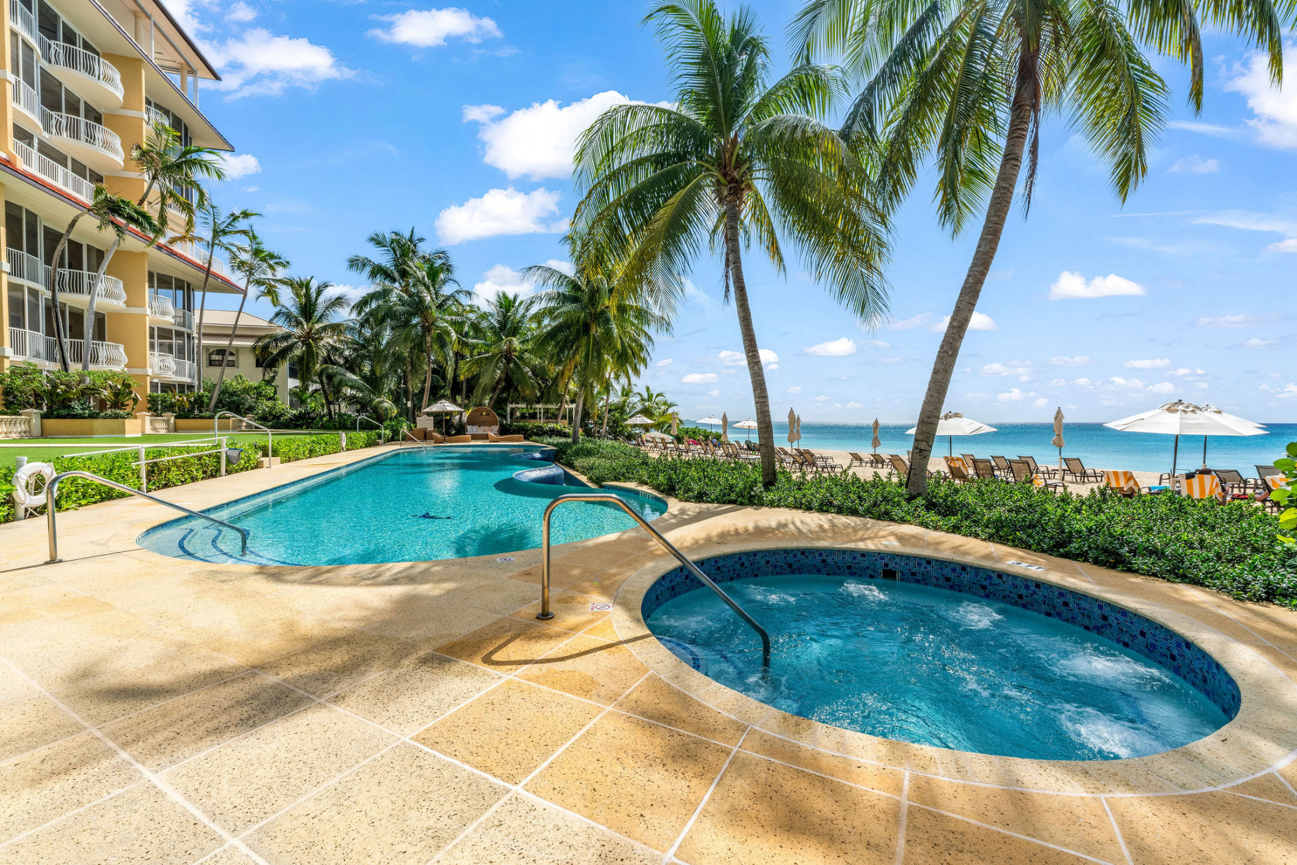 Renaissance Penthouse  Seven Mile Beach