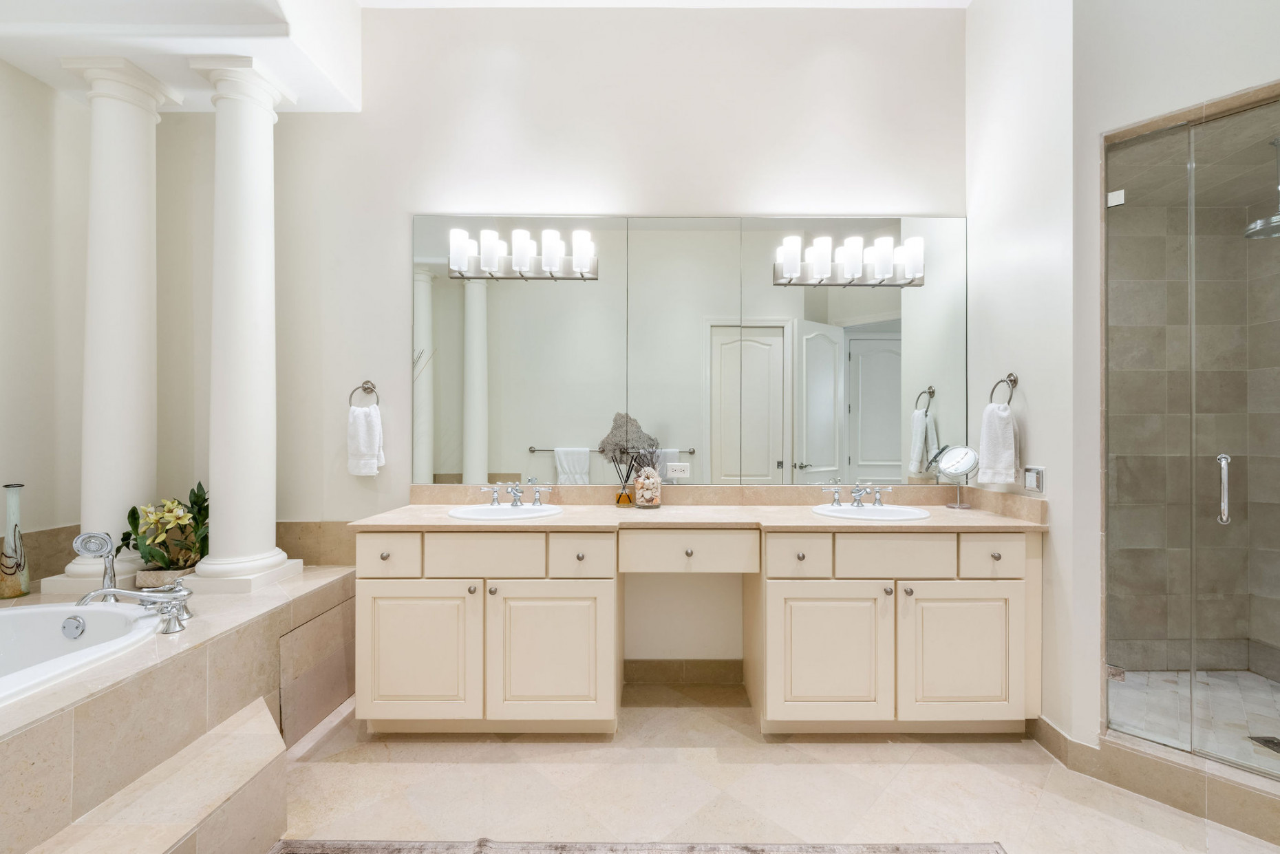 Renaissance Penthouse  Seven Mile Beach