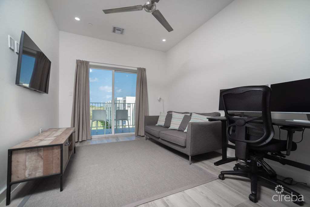 19 NORTH UNIT 315 - WITH LAKE VIEW