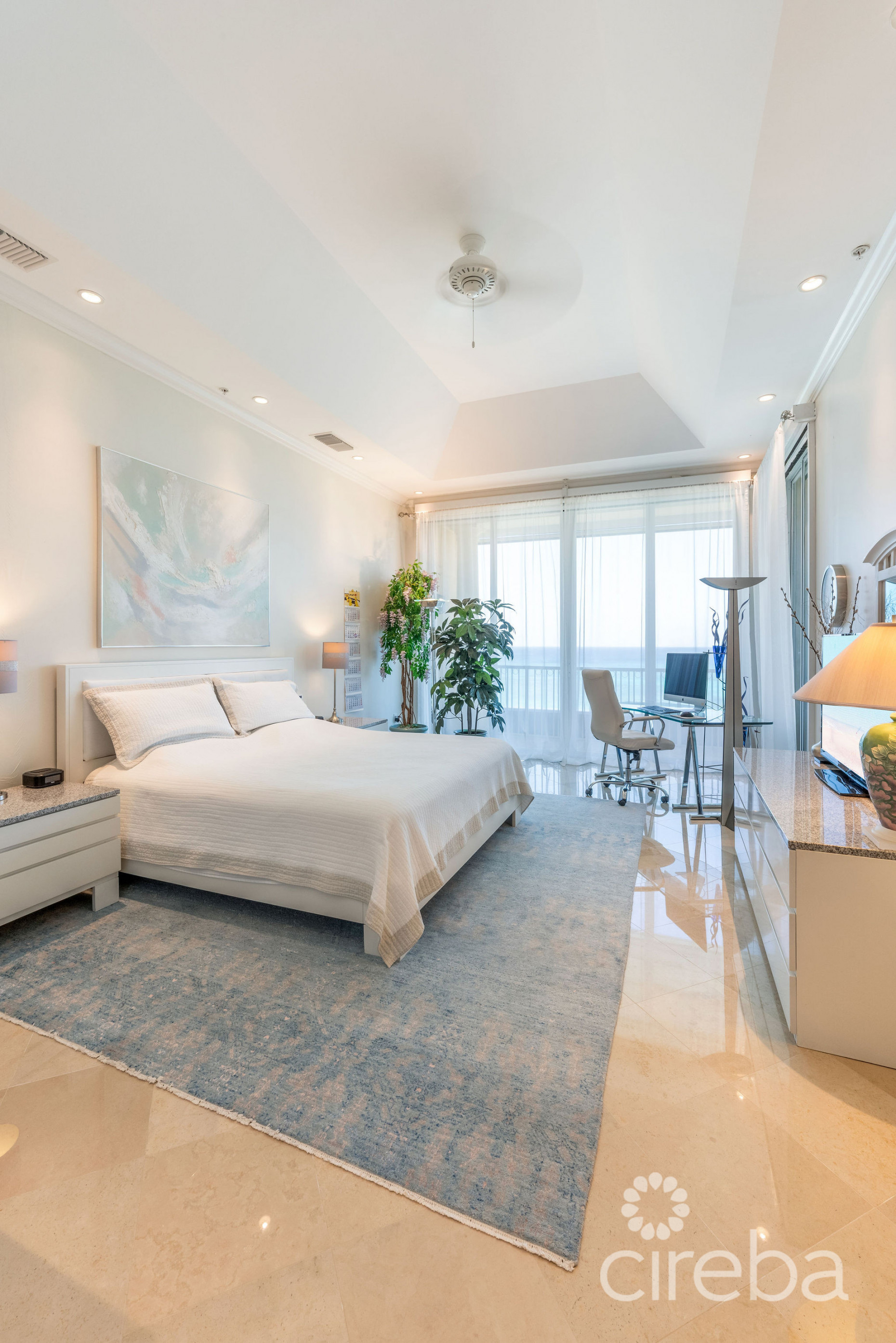 RENAISSANCE PENTHOUSE  SEVEN MILE BEACH