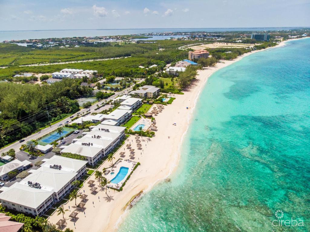 DISCOVERY POINT CLUB