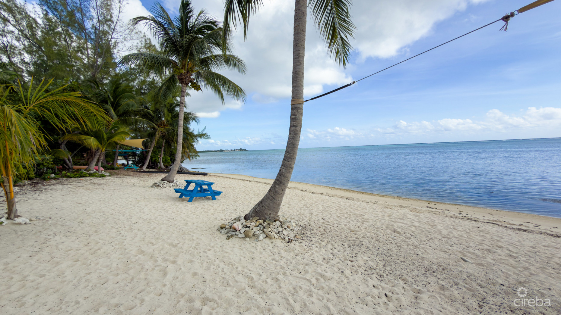 CAYMAN CROSSING 2 BED TOWNHOUSE