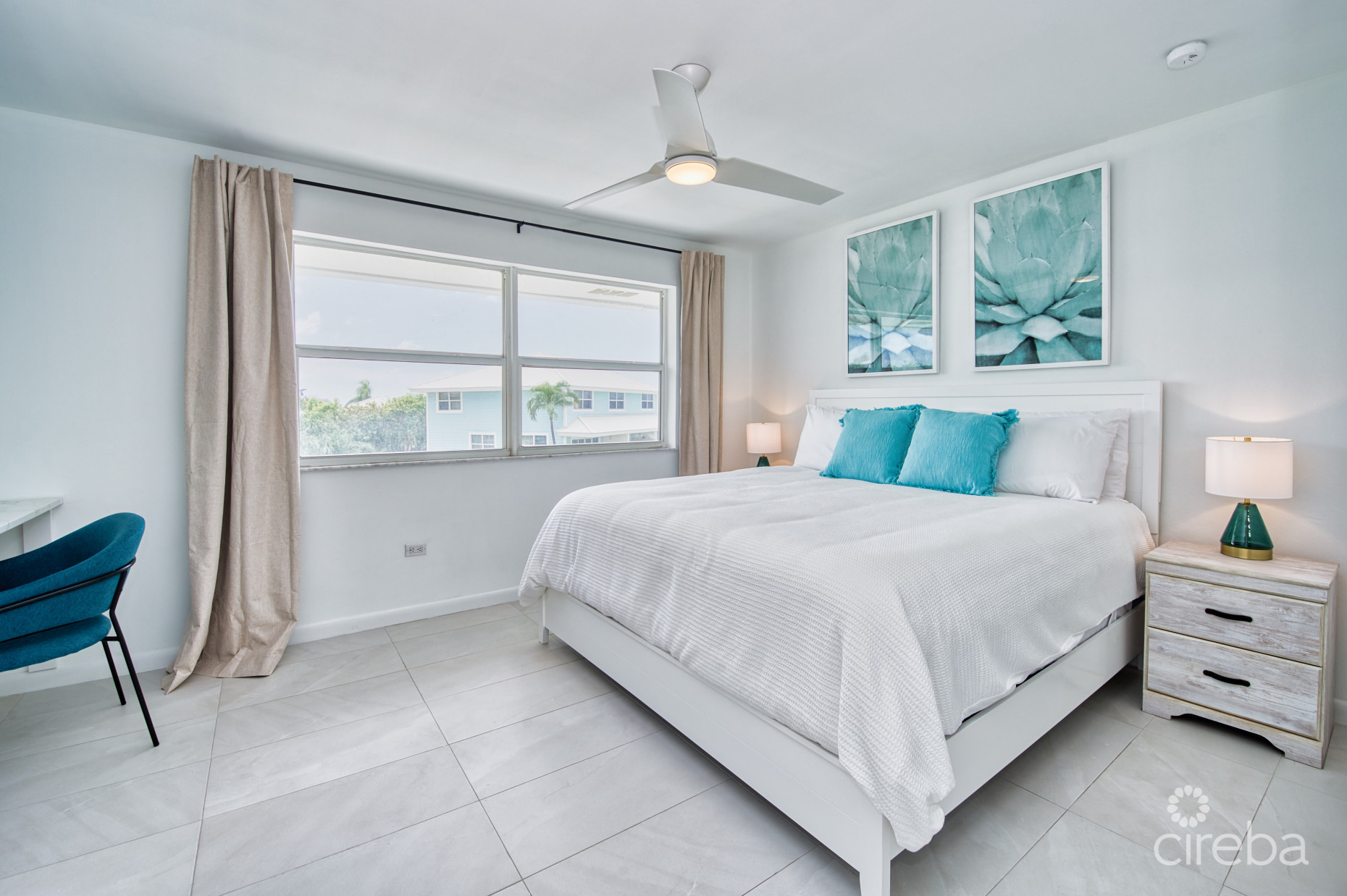 GRAPE TREE CONDO SEVEN MILE BEACH