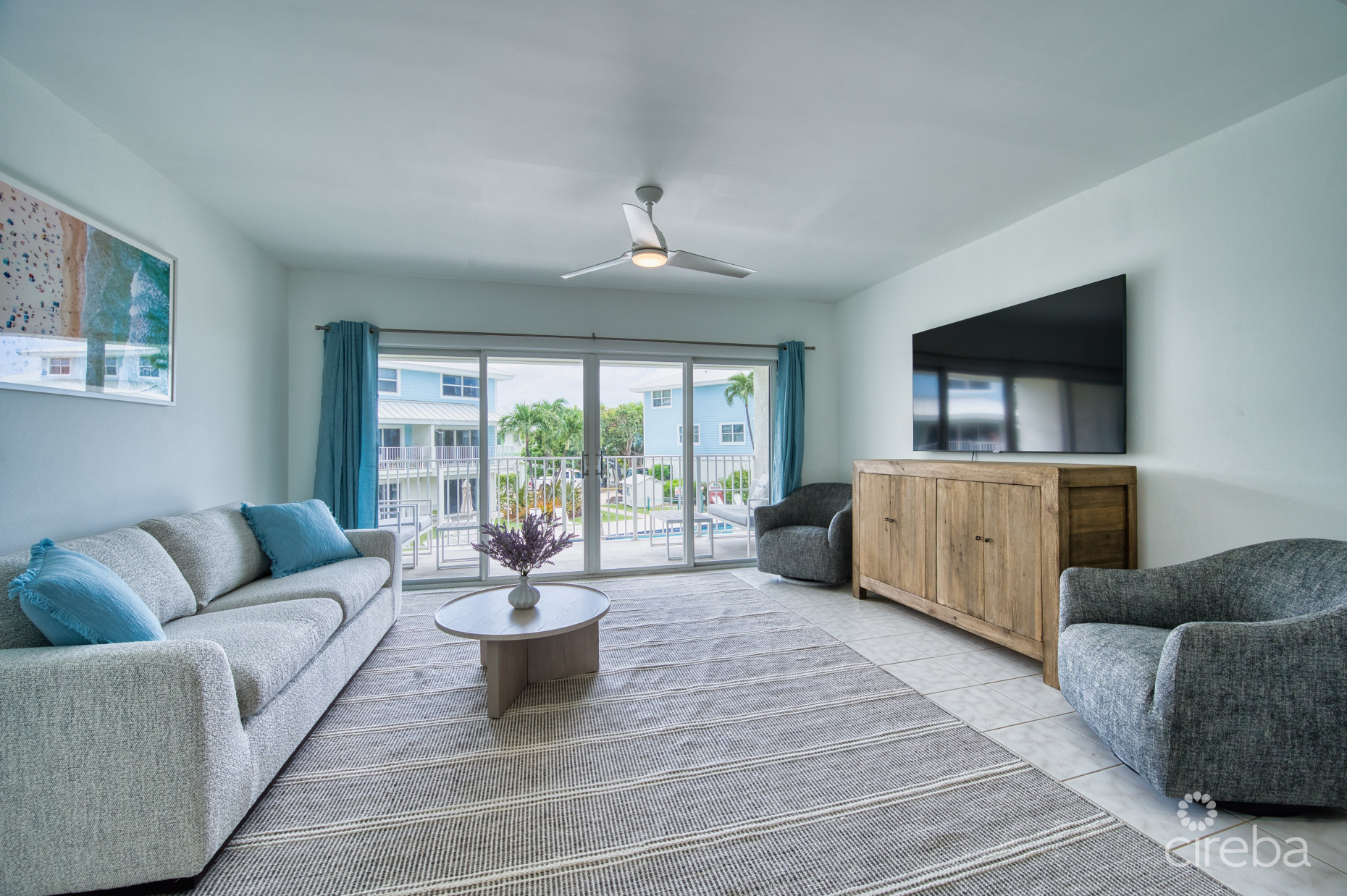 GRAPE TREE CONDO SEVEN MILE BEACH