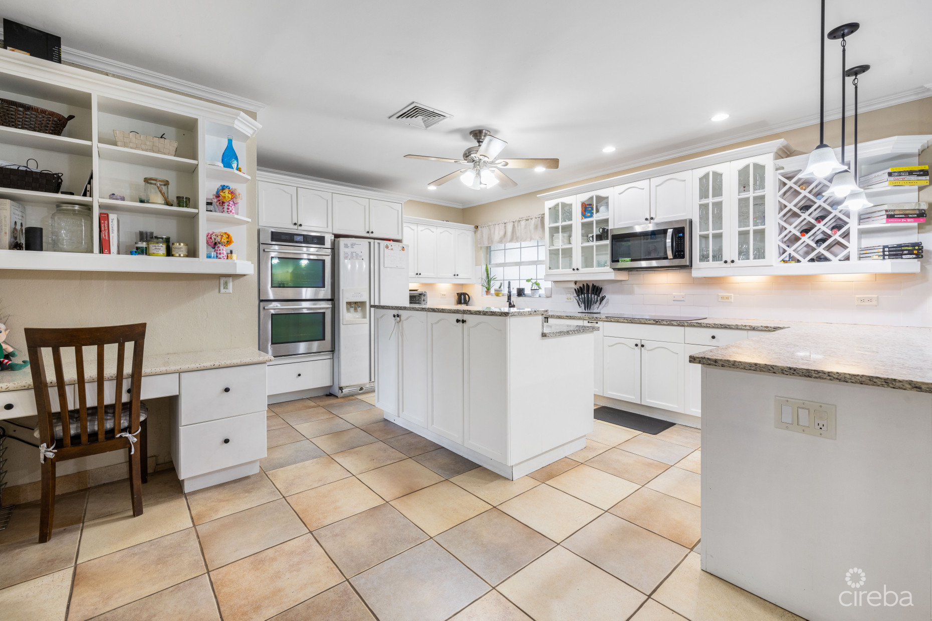 BIRCH AVE SPOTTS SINGLE FAMILY HOME W/POOL