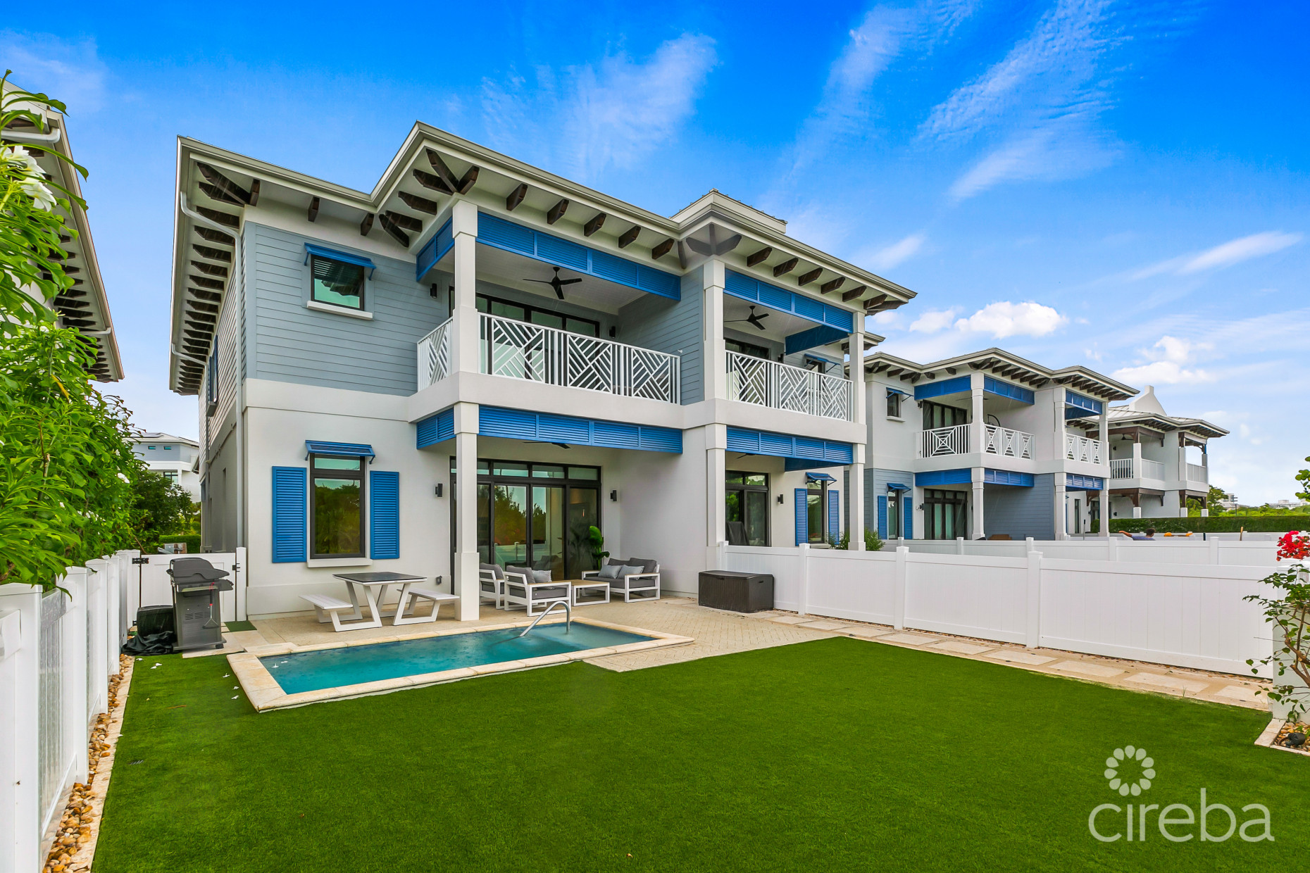 OLEA 106, CANAL FRONT 3 BED DUPLEX