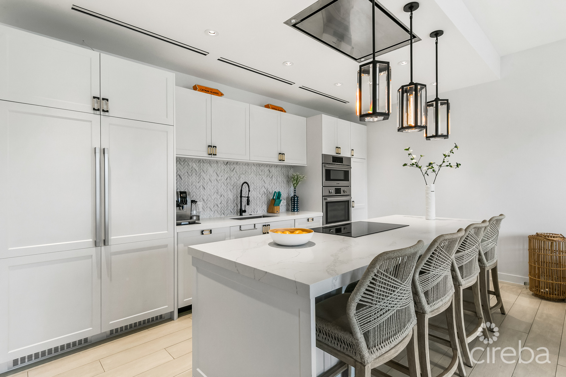 OLEA 106, CANAL FRONT 3 BED DUPLEX