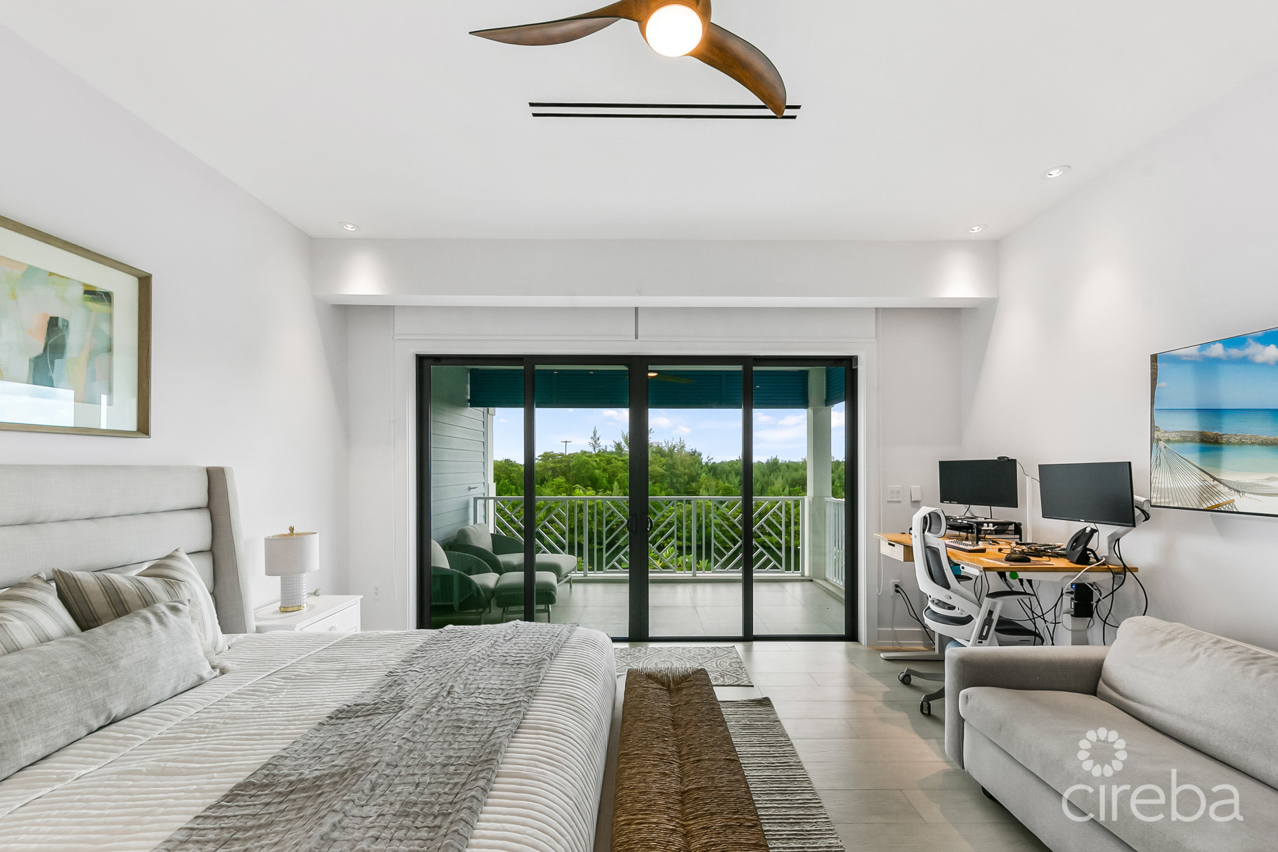 OLEA 106, CANAL FRONT 3 BED DUPLEX