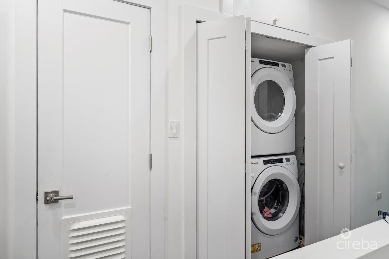 MANTRAS 2 BED MODERN CLOSE TO THE BEACH