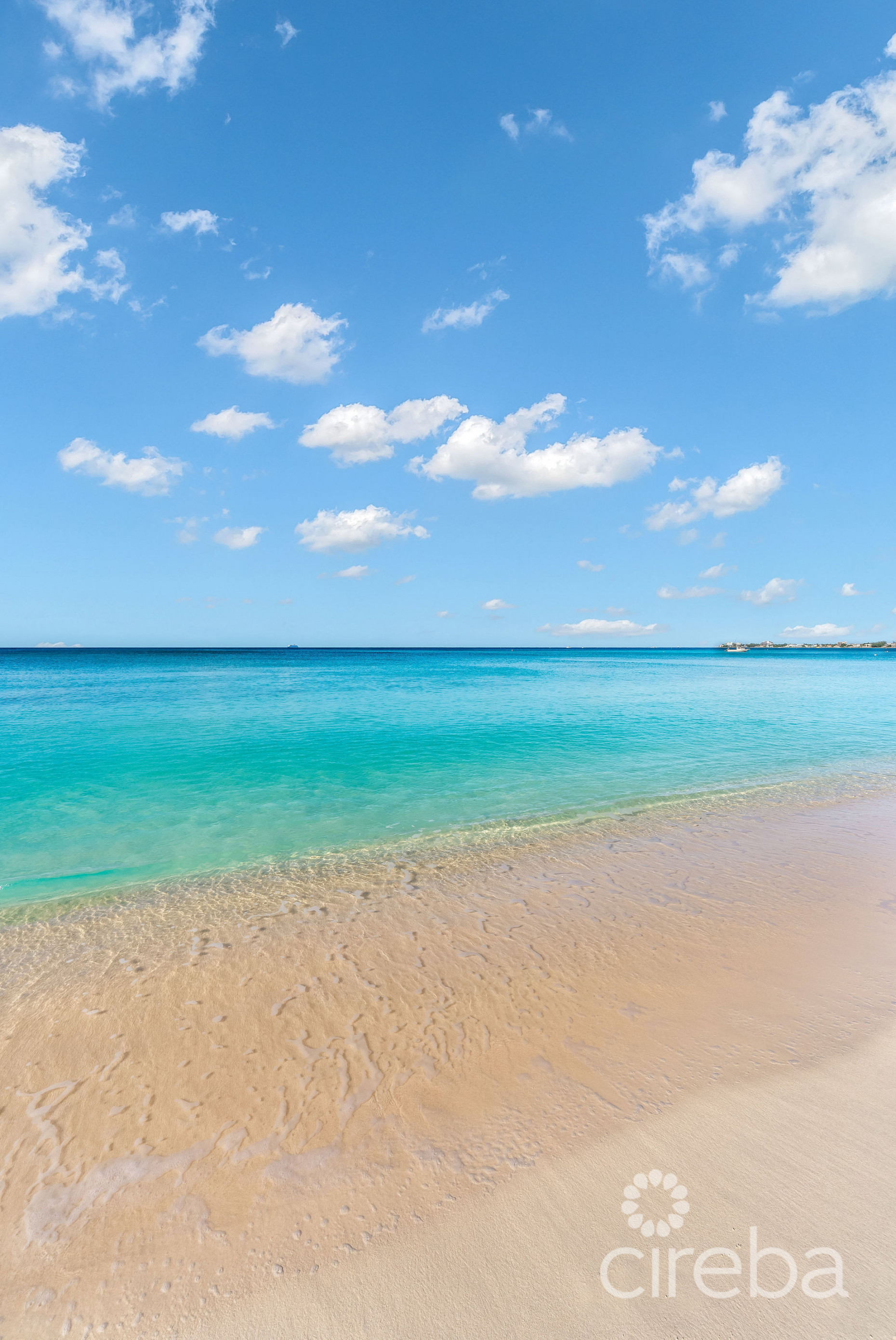 THE RENAISSANCE VILLA 25 - SEVEN MILE BEACH