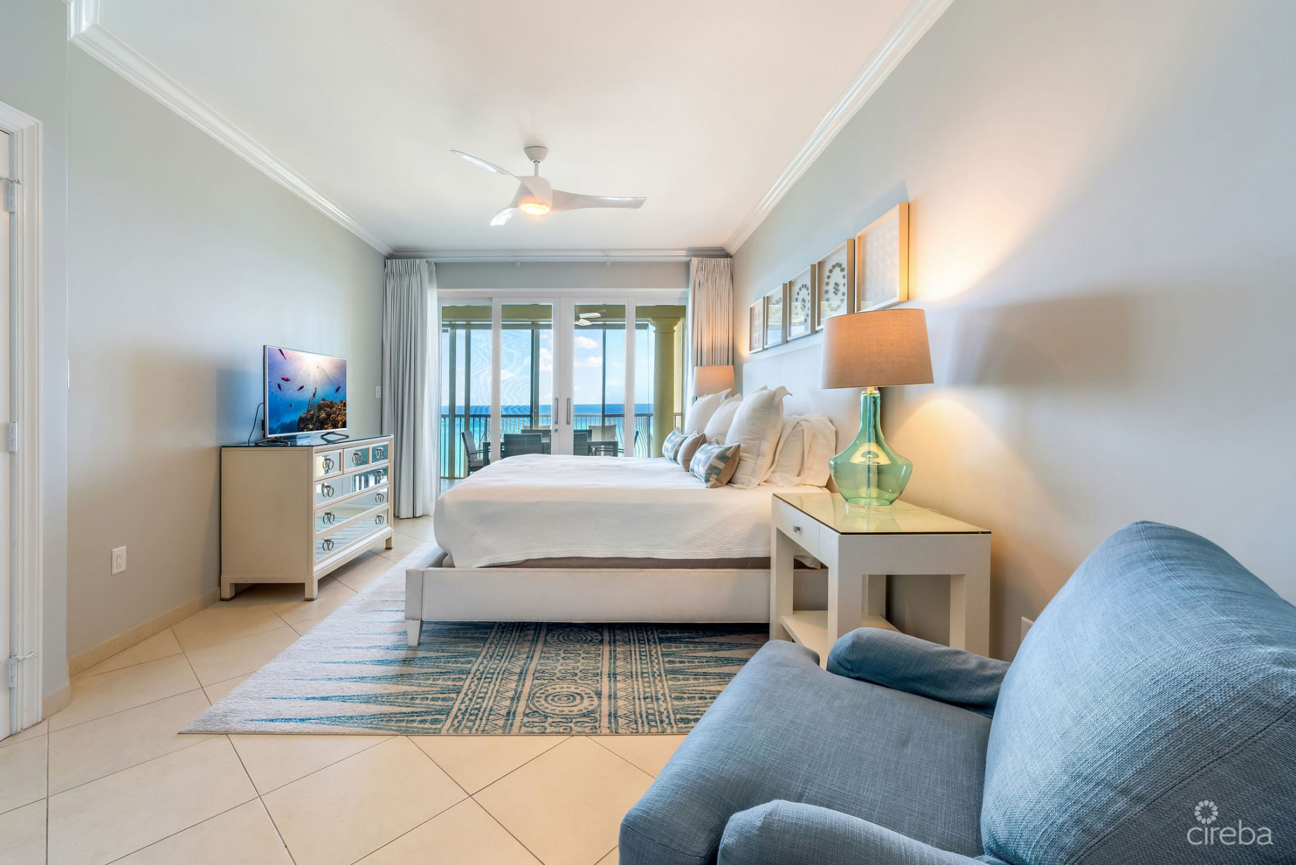 THE RENAISSANCE VILLA 25 - SEVEN MILE BEACH