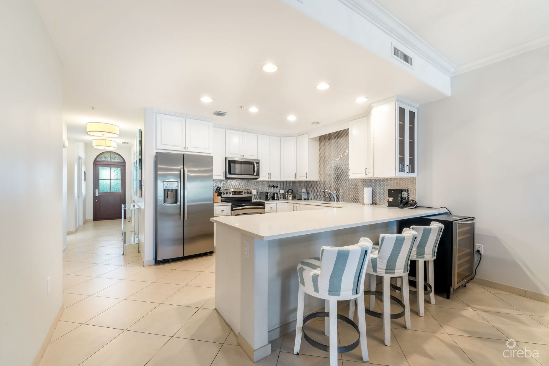 THE RENAISSANCE VILLA 25 - SEVEN MILE BEACH