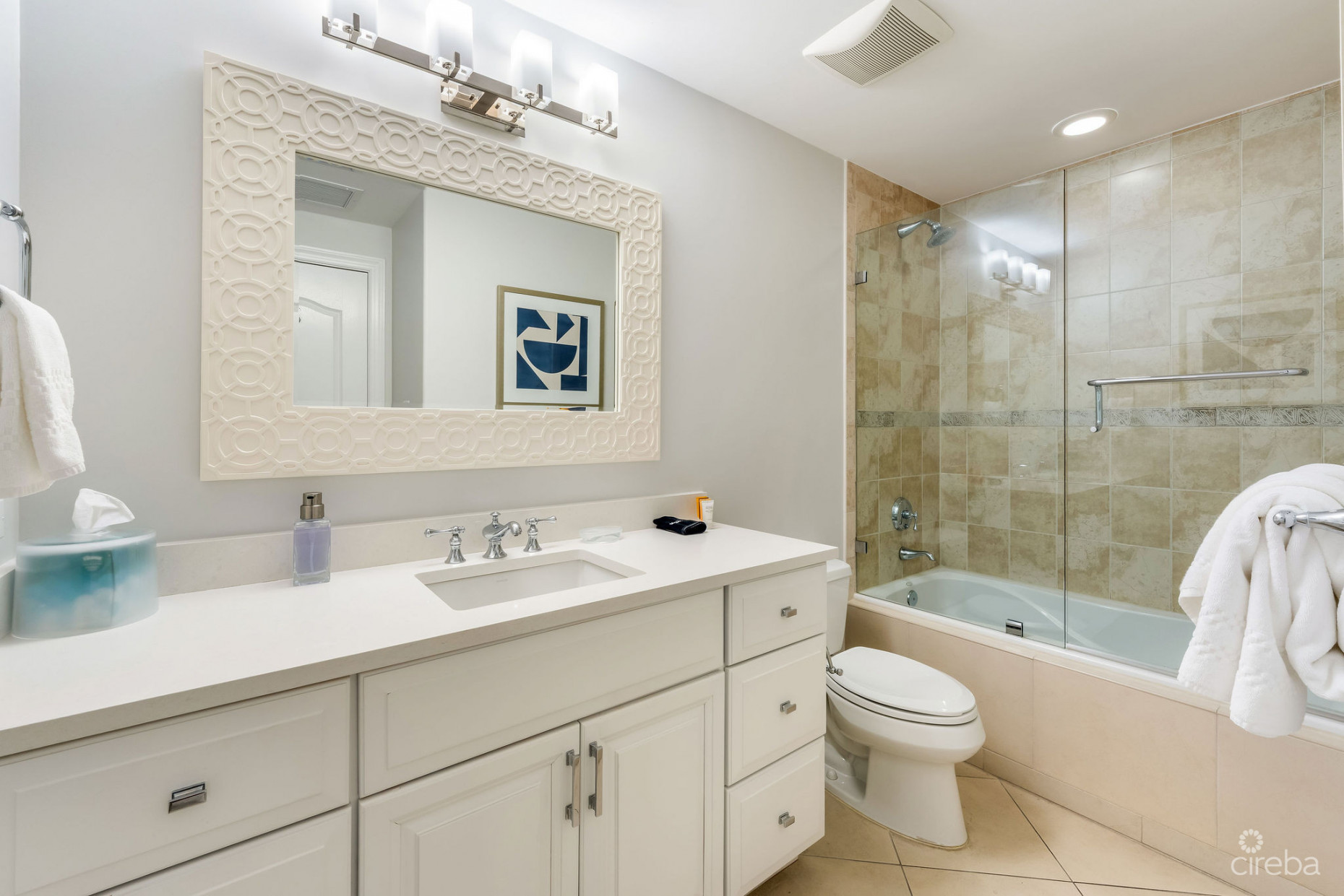 THE RENAISSANCE VILLA 25 - SEVEN MILE BEACH