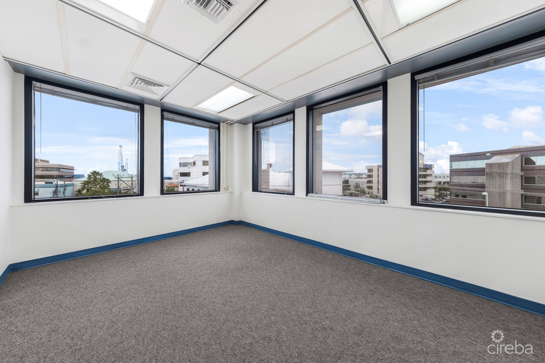 RARE  ENTIRE FLOOR COMMERCIAL OFFICE, GEORGE TOWN