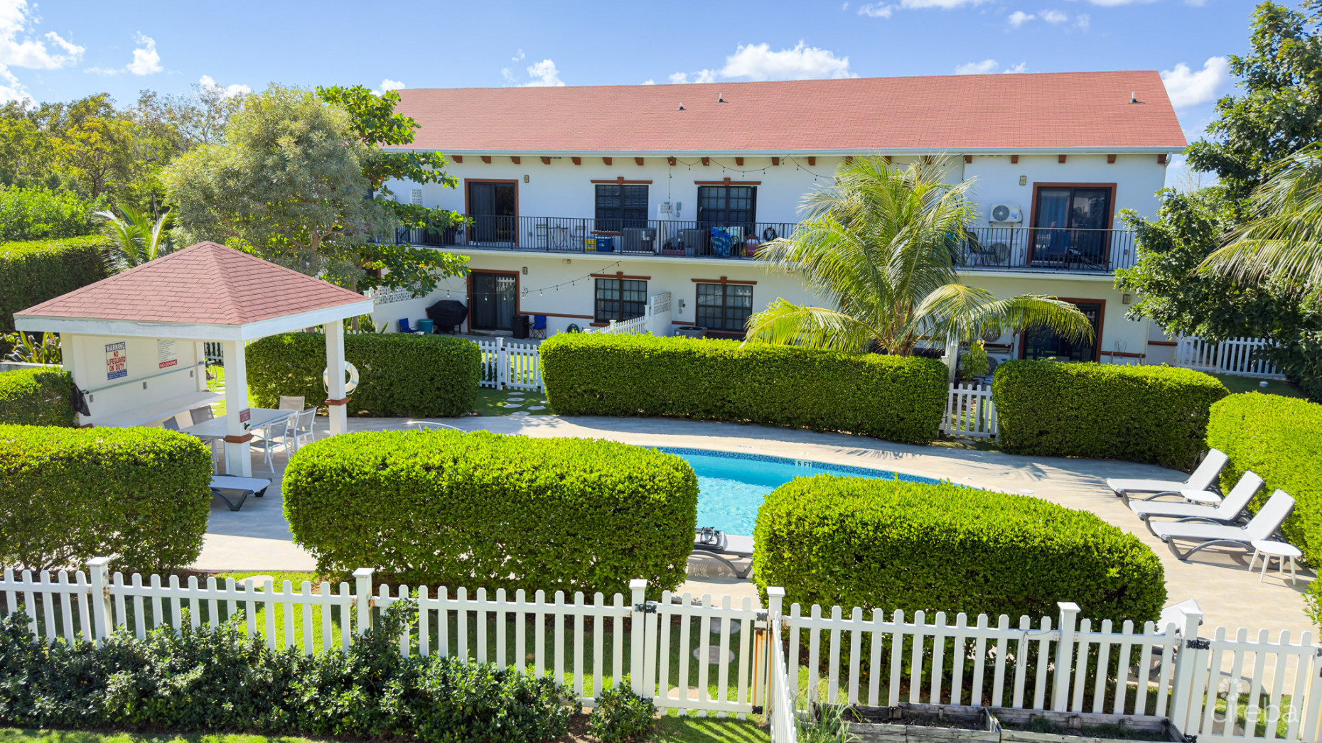 PORTOFINO GARDENS 1 BED CONDO