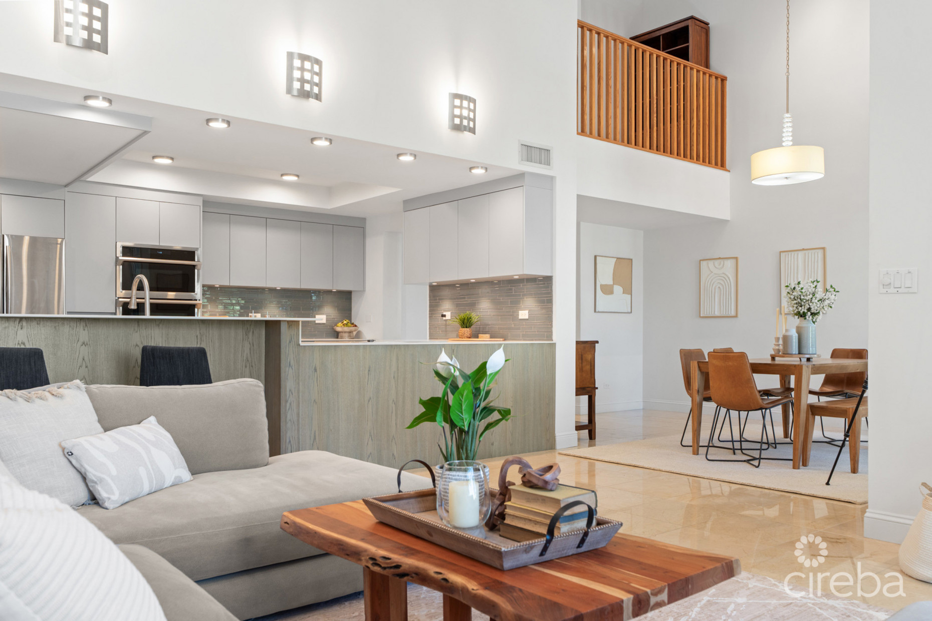 BRITANNIA KINGS COURT EXECUTIVE HOME