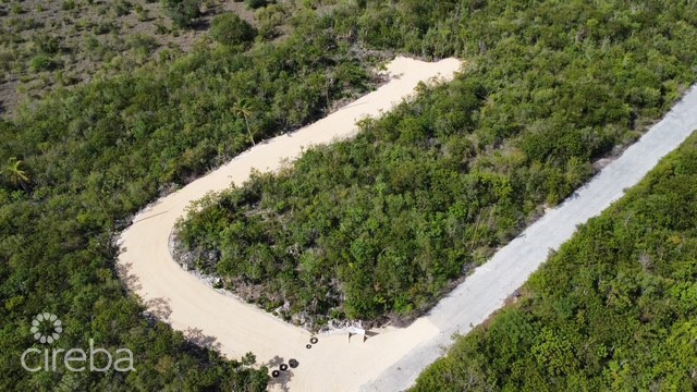 BLUFF LAND - CAYMAN BRAC EAST - LOT #15