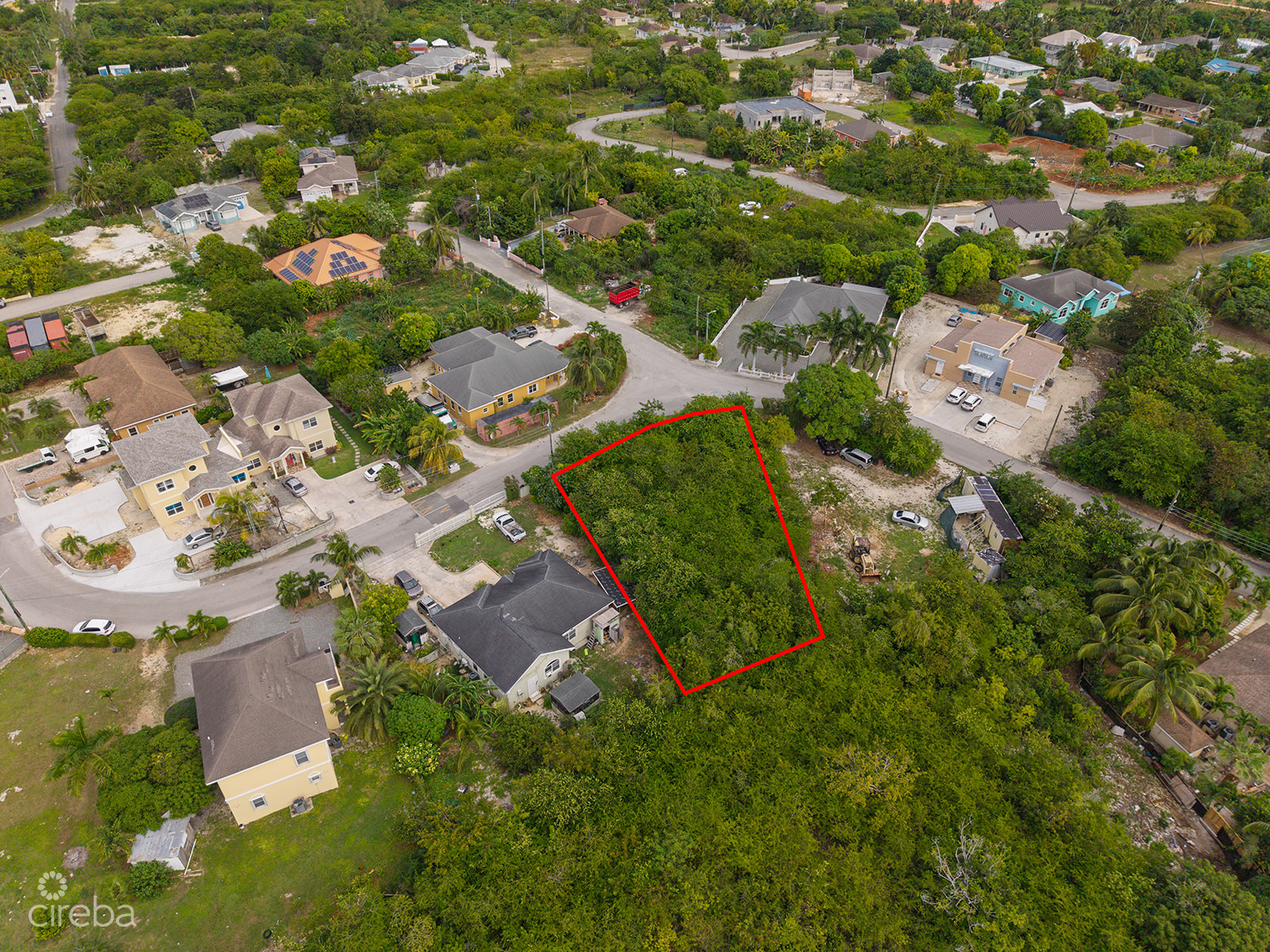 LUSH CORNER RESIDENTIAL LOT - LOWER VALLEY