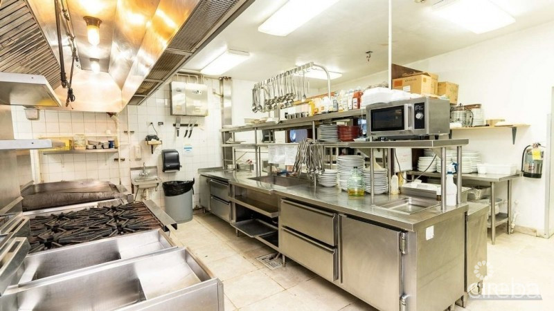 THE LIGHTHOUSE RESTAURANT