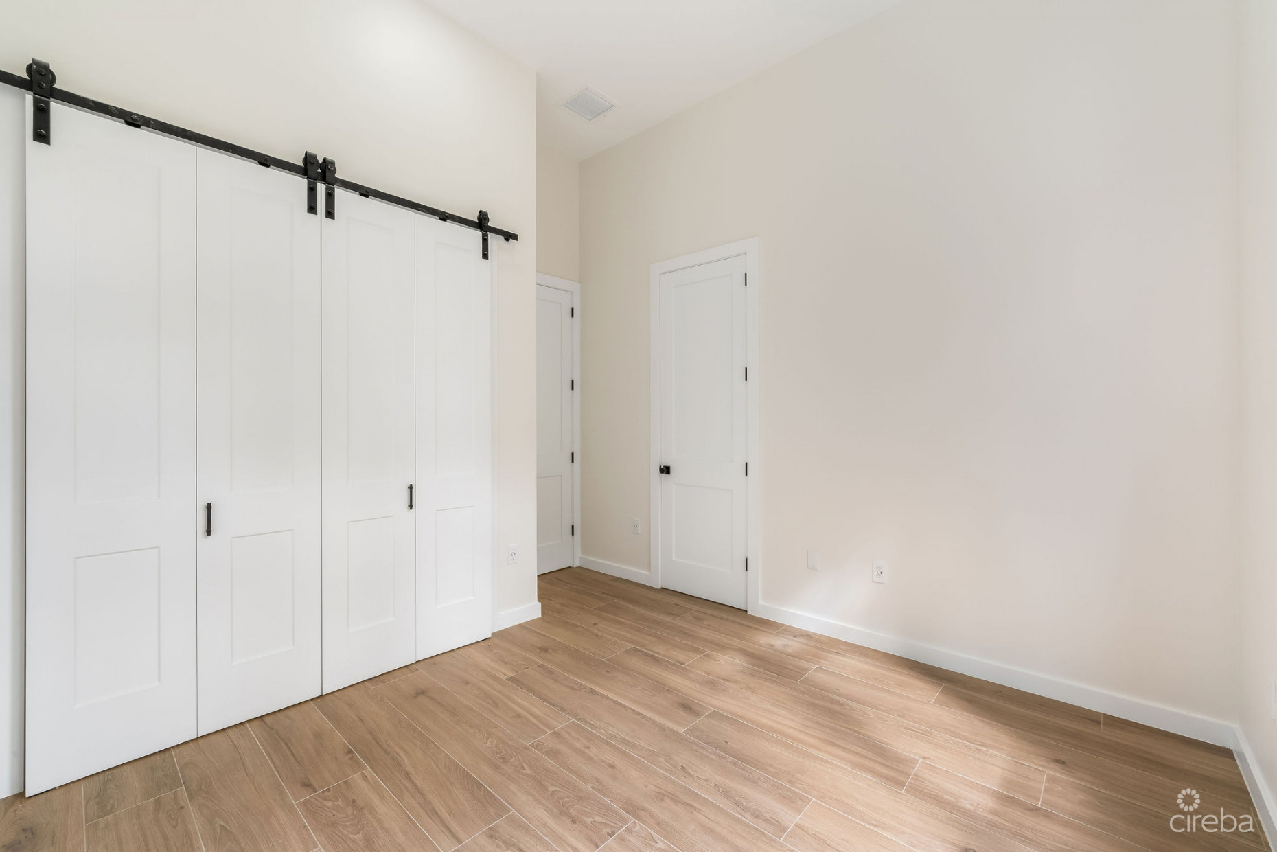 BEL AIR DR, SOUTH SOUND - CUSTOM NEW BUILD