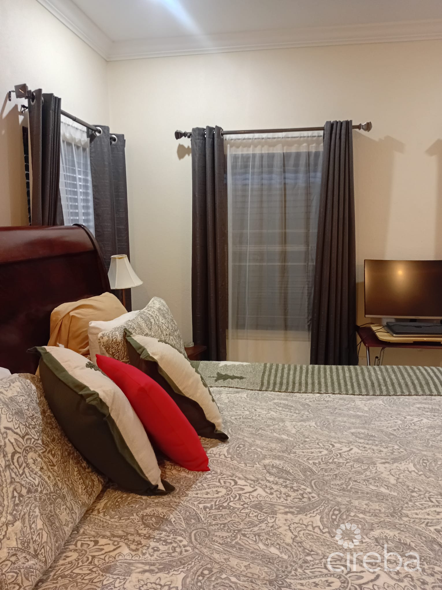 NORTH SIDE FAMILY HOME