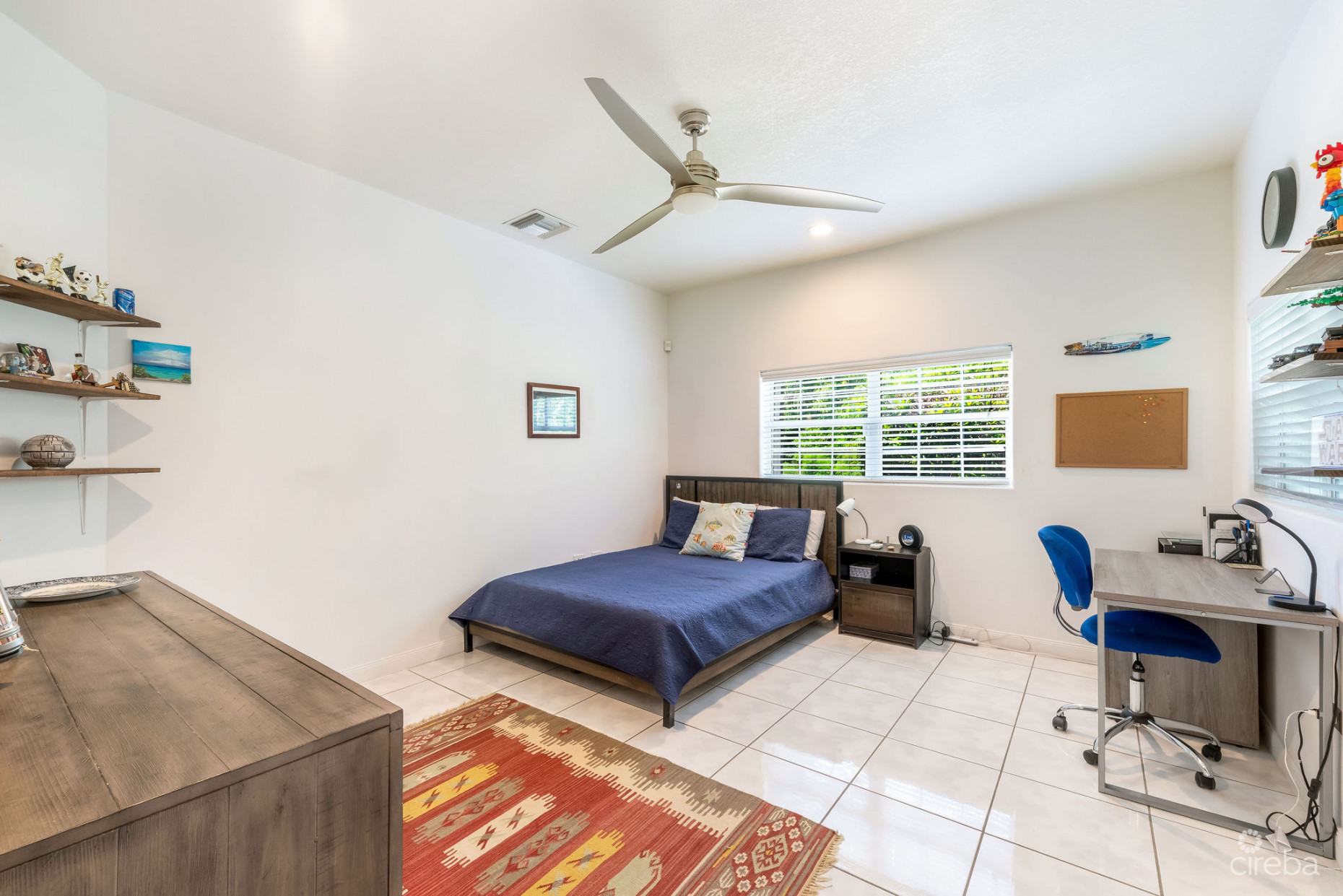 MULBERRY DRIVE 35, SOUTH SOUND HOME