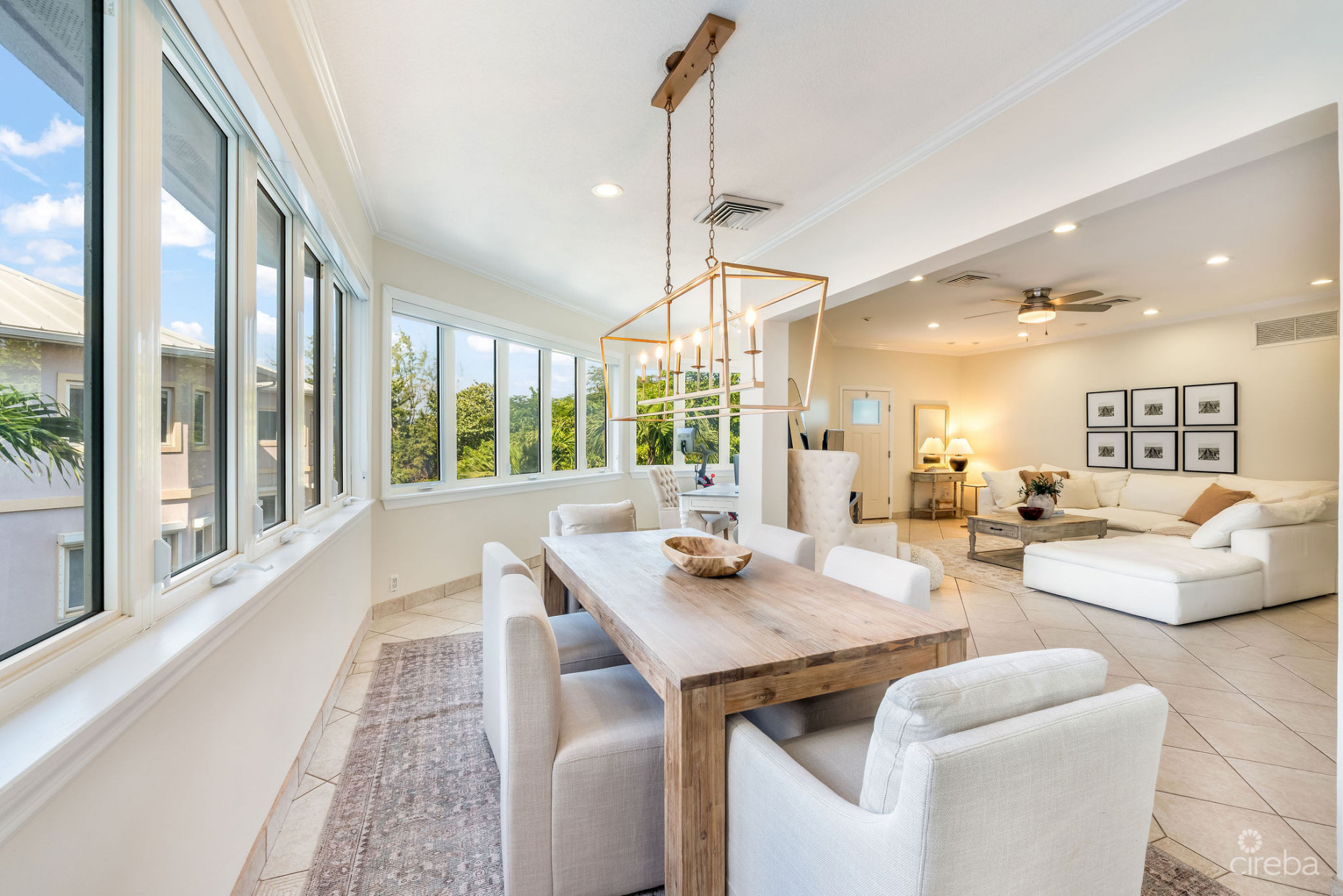 POINSETTIA PENTHOUSE B7, SEVEN MILE CORRIDOR