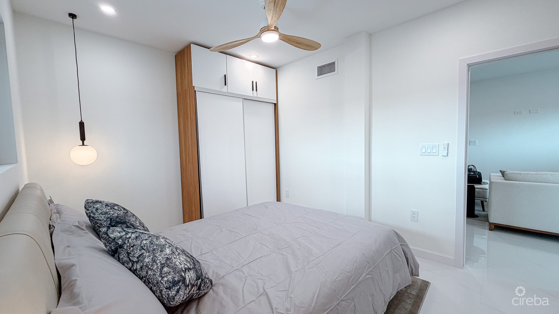 ARZA 3 BED CORNER CONDO