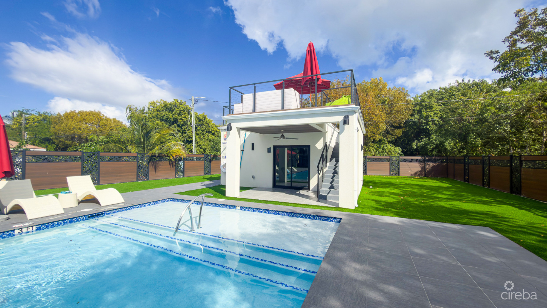 ARZA 3 BED CORNER CONDO