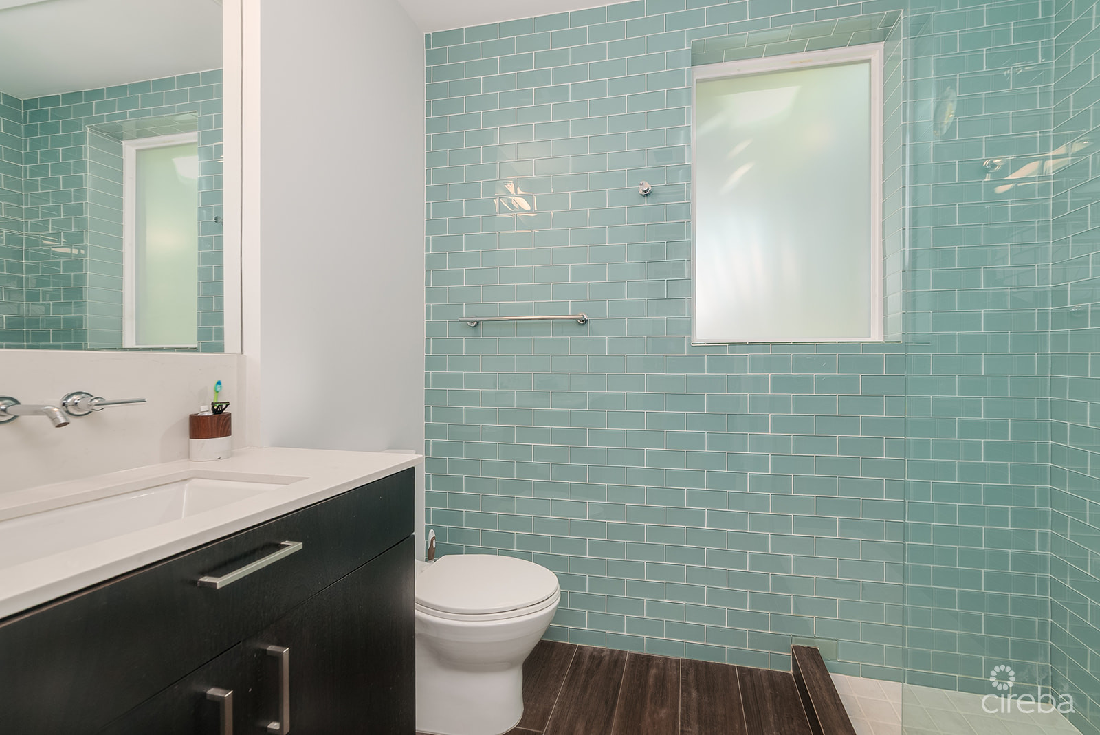 #201 CYPRESS POINTE NORTH - CANAL FRONT CONDO