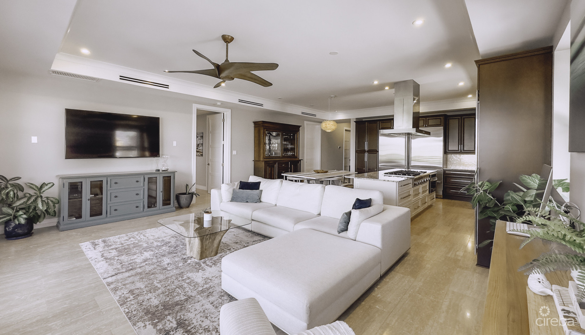 SMB CORRIDOR 4 BED -THE DRAKE