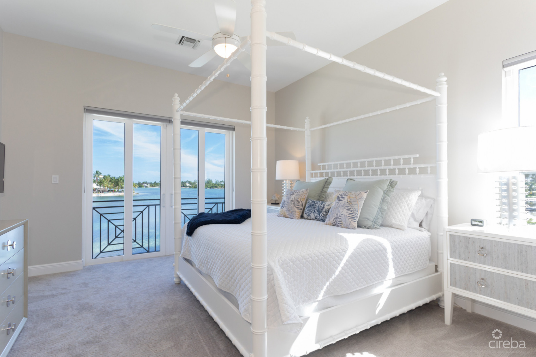 COMPOUND KAI LUXURY ESTATE, GRAND CAYMAN