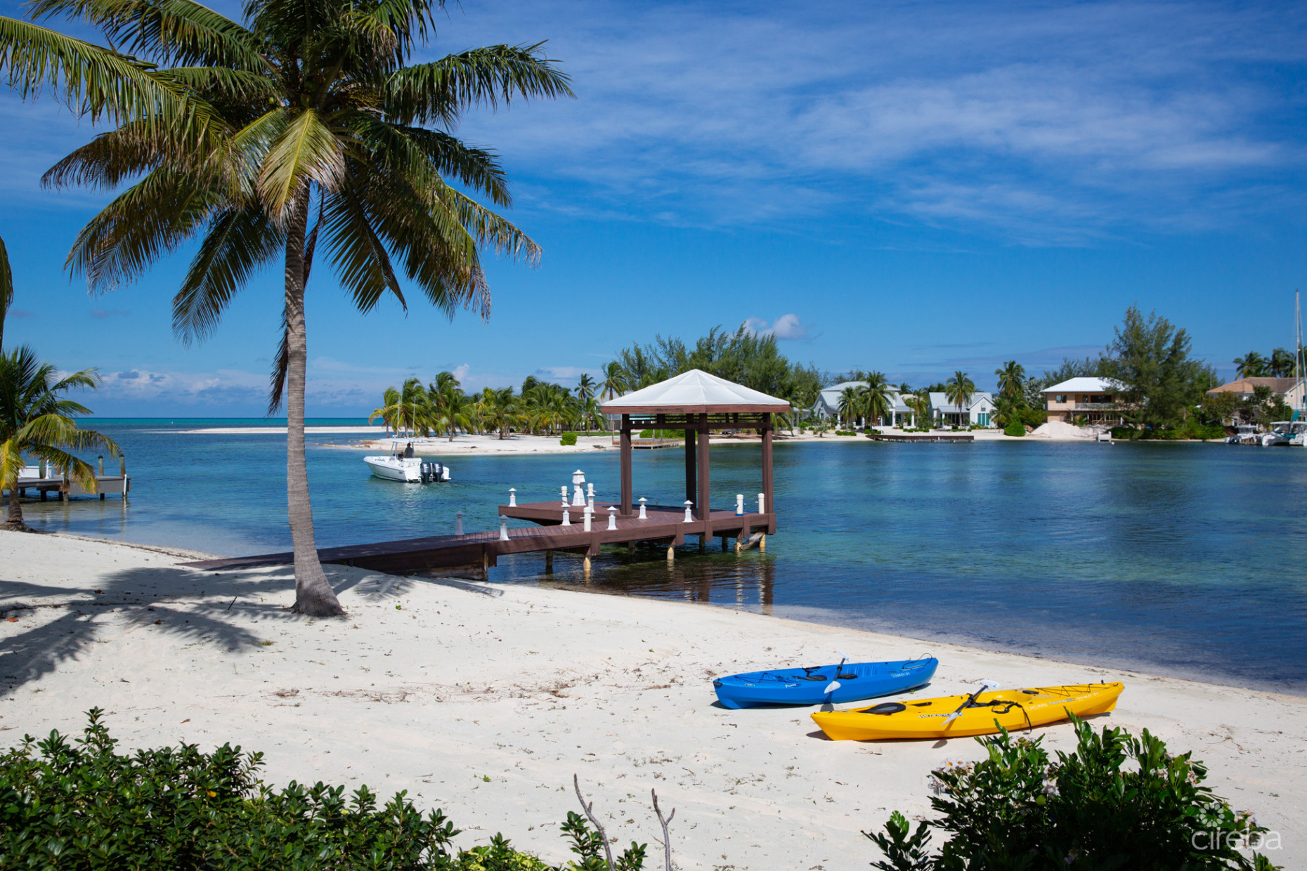 COMPOUND KAI LUXURY ESTATE, GRAND CAYMAN