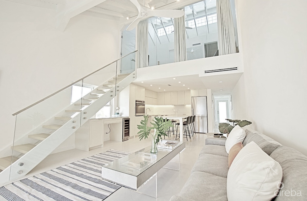 VILLAS OF THE GALLEON #39 - STUNNING REMODEL