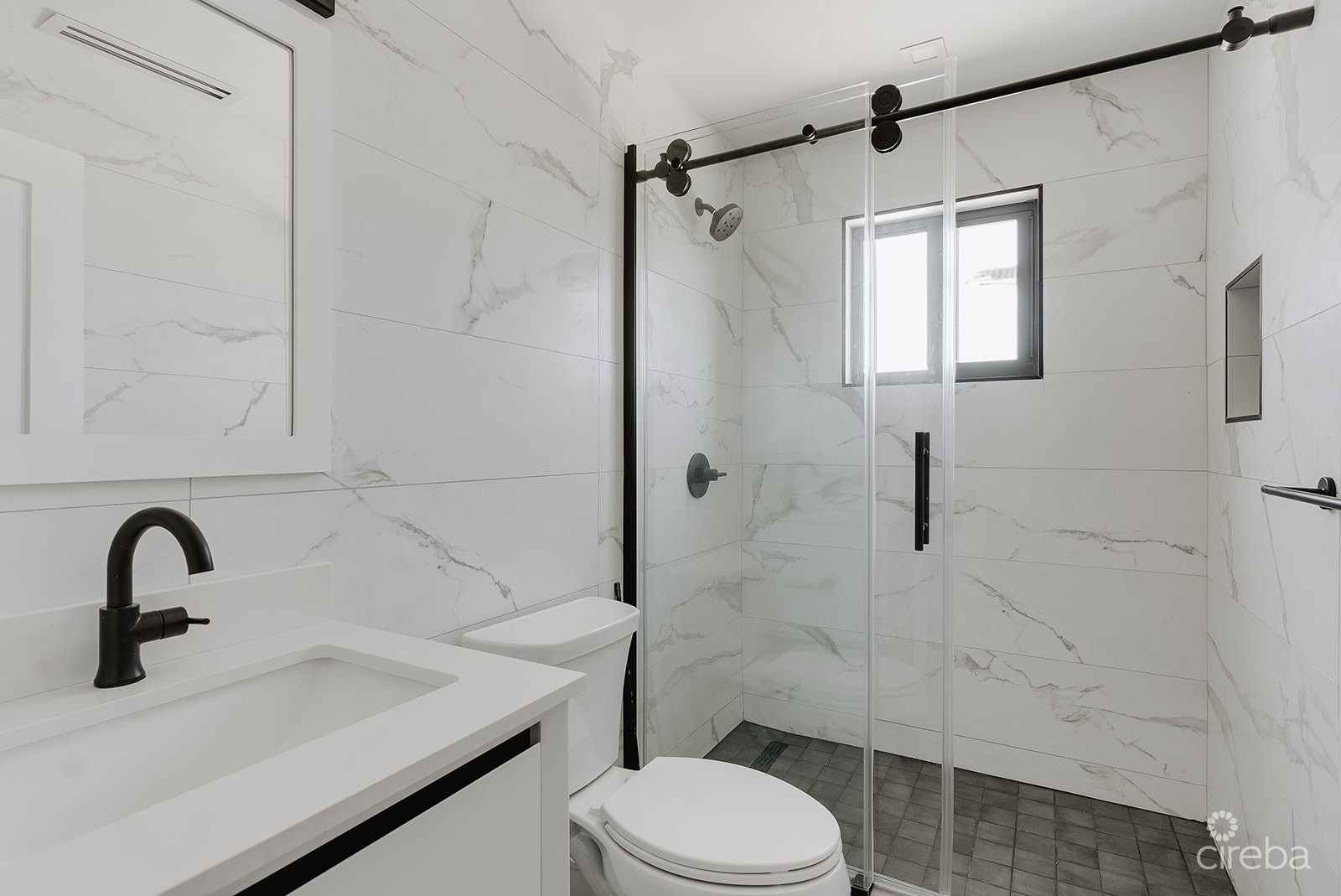 KINGSLEY TOWNHOMES 2 BED PLUS DEN UNIT 3.