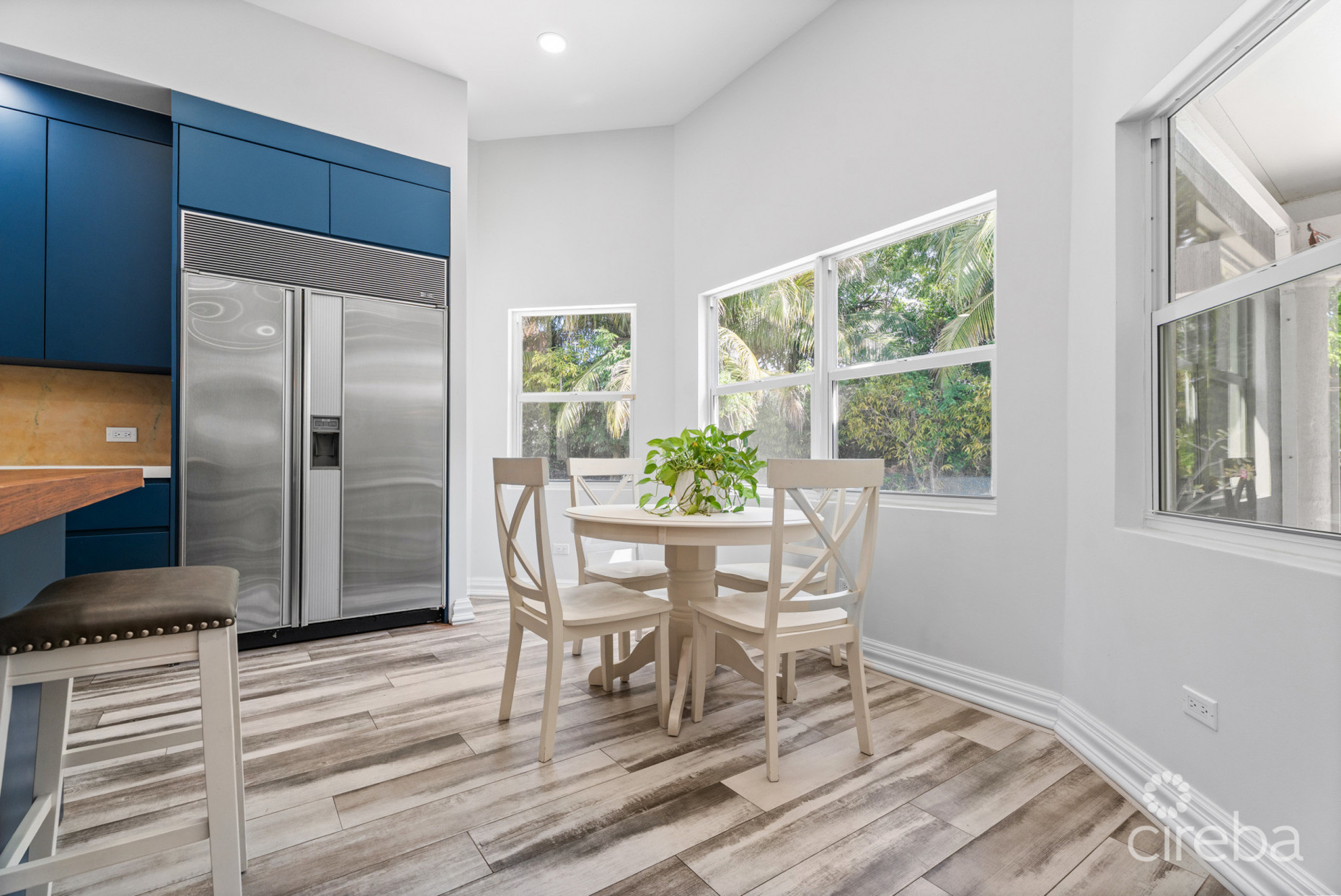 JACARANDA COURT 35, SOUTH SOUND HOME