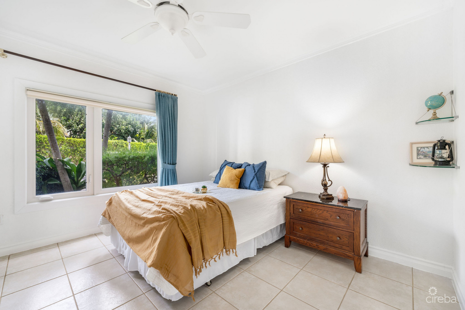 OCEANFRONT SPACIOUS GROUND FLOOR OCEAN POINTE VILLAS