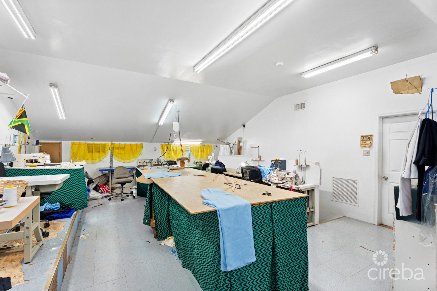 LOCAL RETAIL BUSINESS OPPORTUNITY - SUPER STITCH BUSINESS ONLY