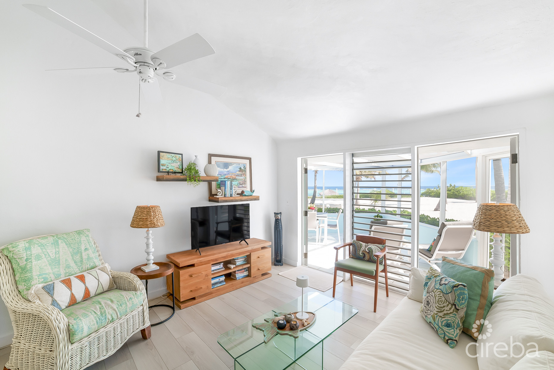 SEA LODGES OF CAYMAN KAI - PRIME ONE BEDROOM BEACHFRONT CONDO