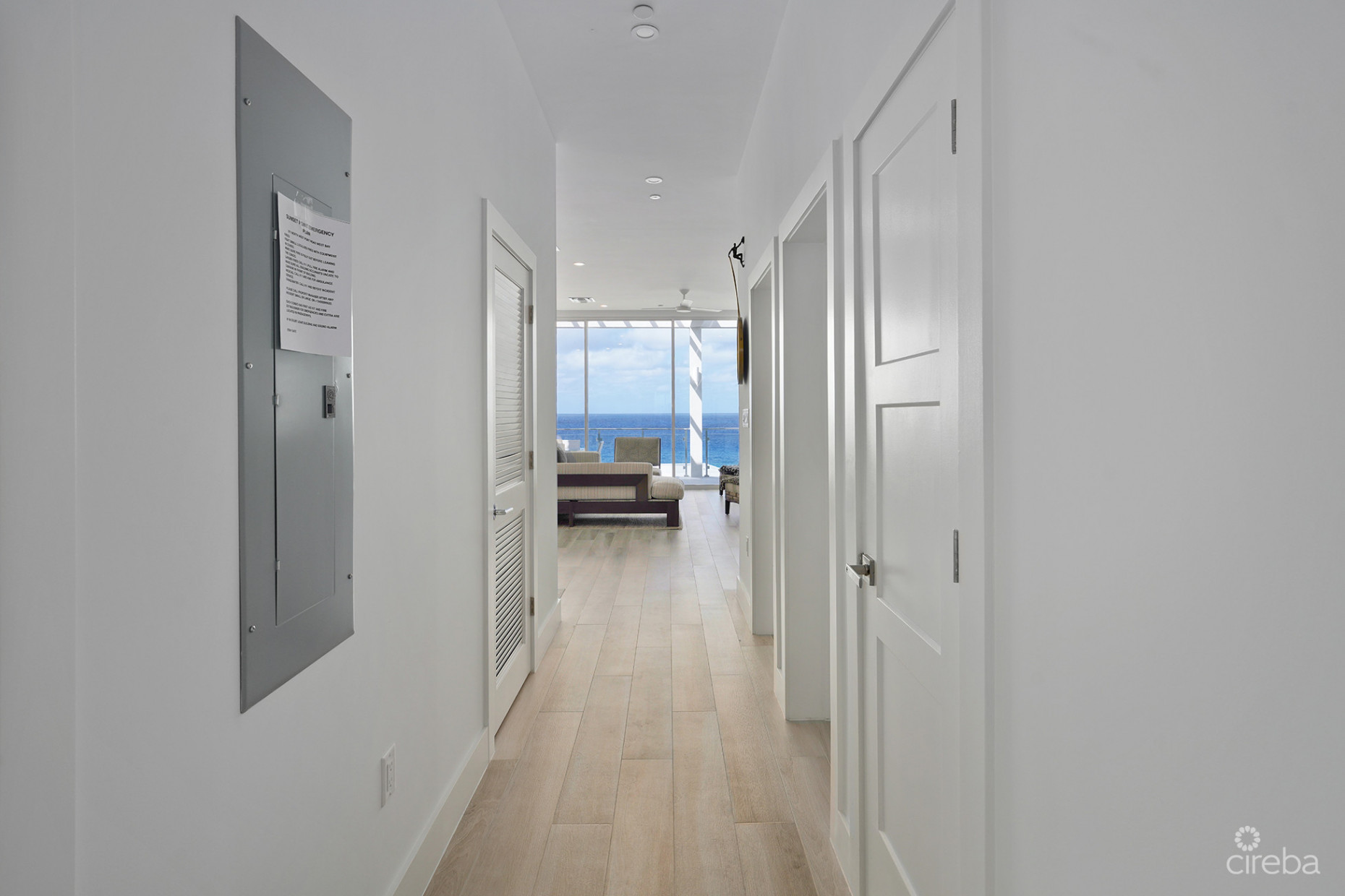 SUNSET POINT - SIGNATURE PENTHOUSE WITH VENDOR FINANCING!