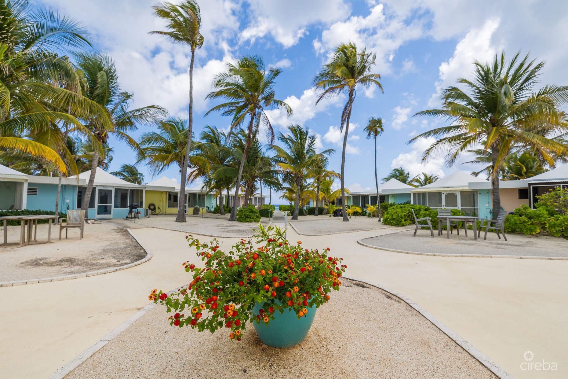 SEA LODGES 15 CAYMAN KAI