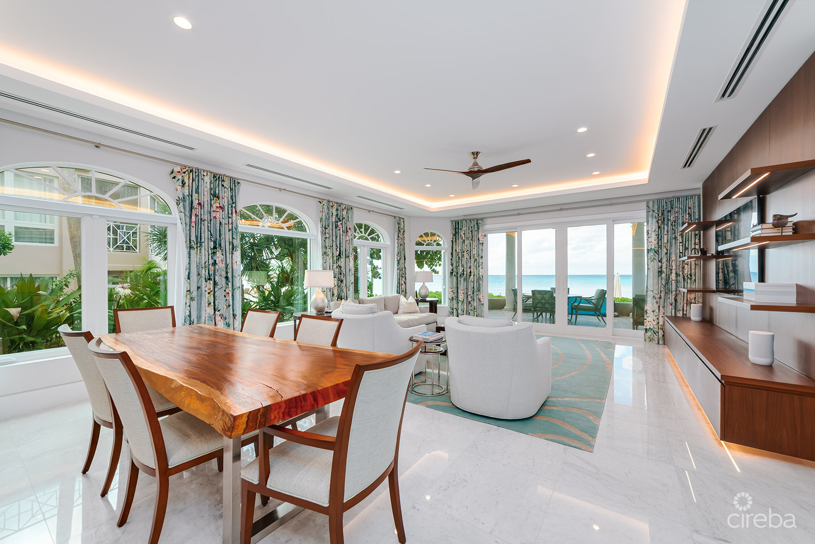 LUXURY SEVEN MILE BEACH CONDO - MANDALAY UNIT ONE