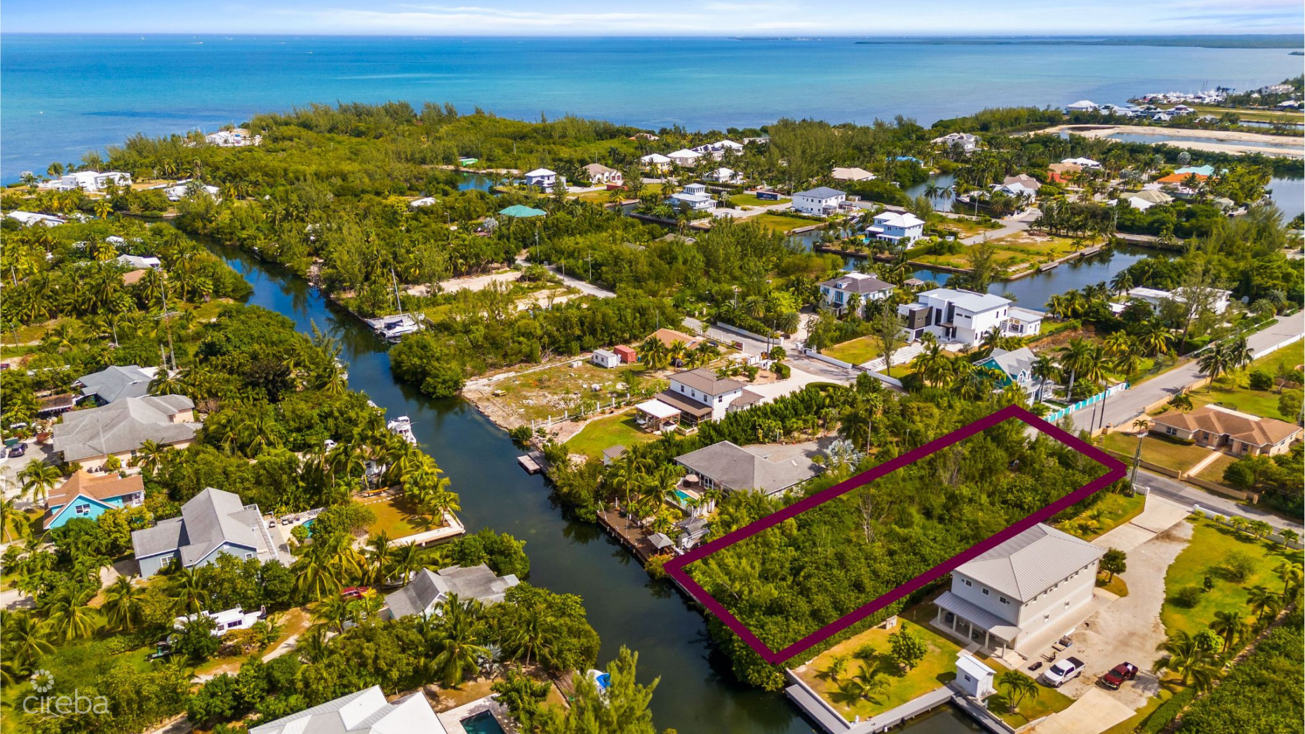 RED BAY  WOODSTOCK DR OVERSIZED CANAL FRONT LOT