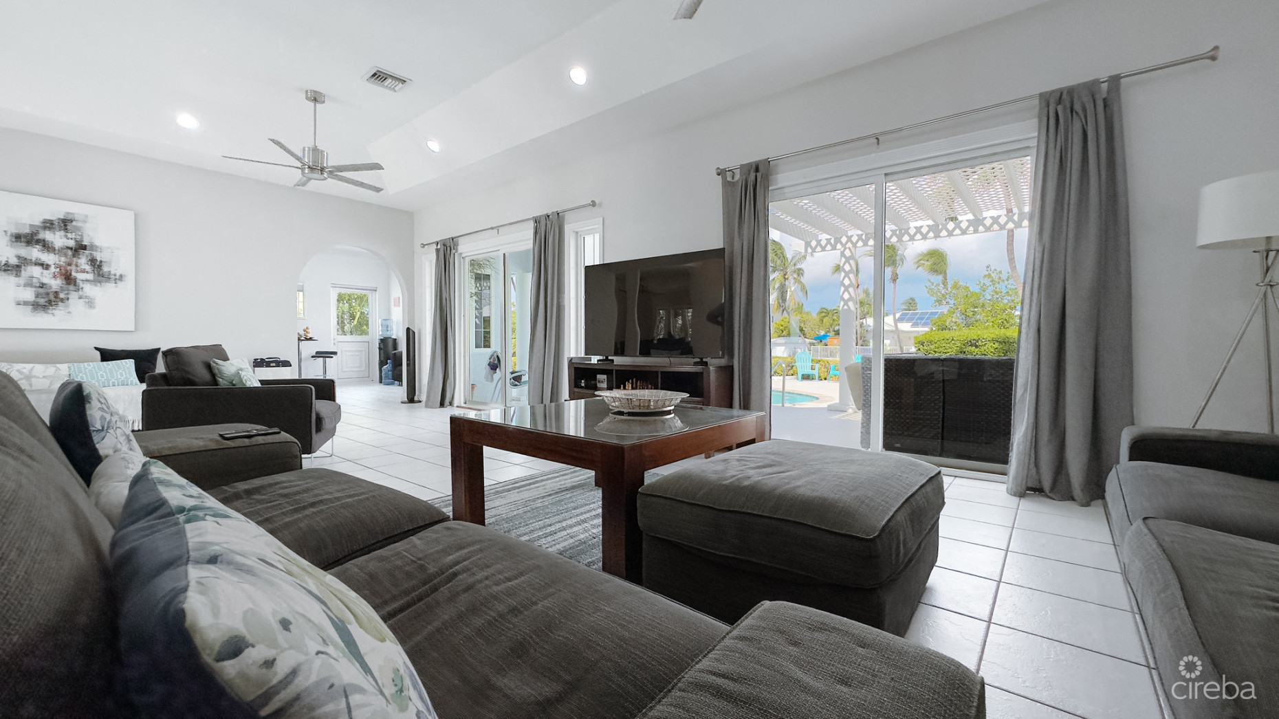 GOVERNORS HARBOUR CANAL FRONT FAMILY HOME