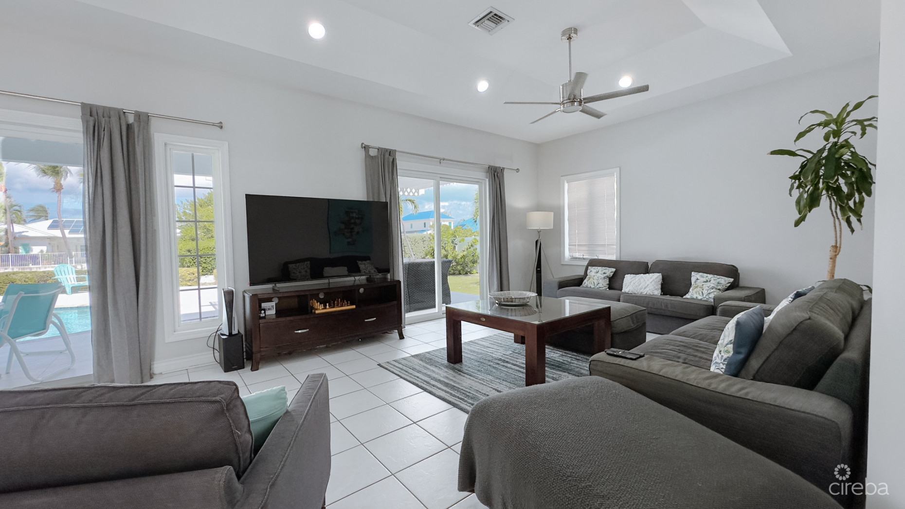 GOVERNORS HARBOUR CANAL FRONT FAMILY HOME